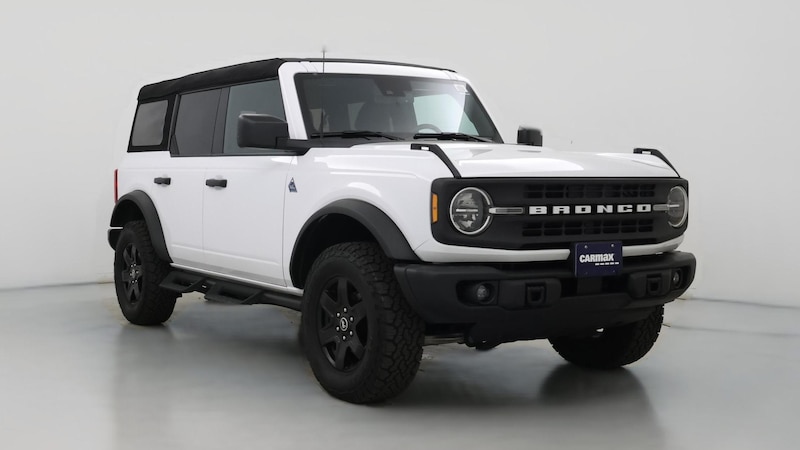 2023 Ford Bronco Black Diamond Hero Image