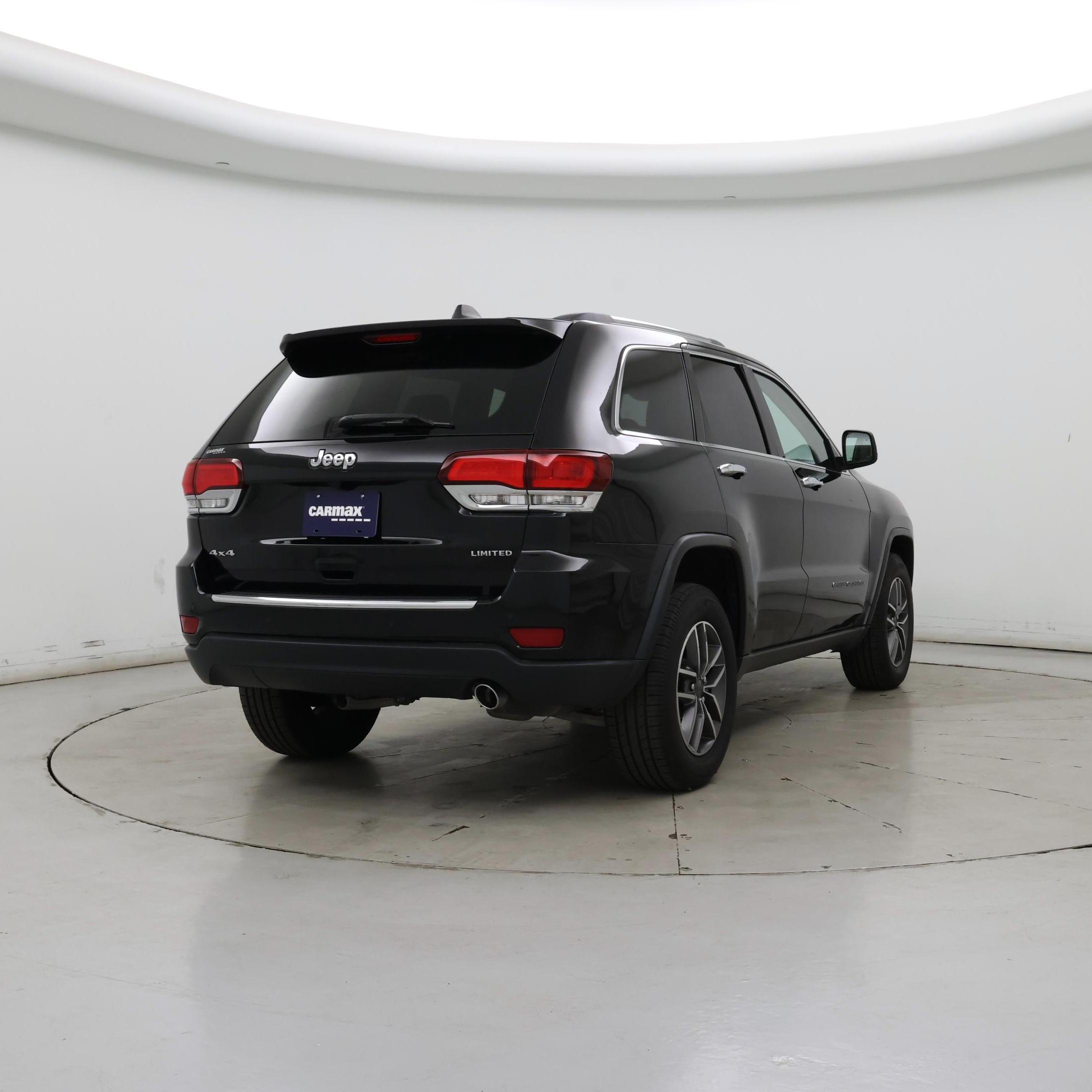 Thumbnail: 2020 Jeep Grand Cherokee - 8