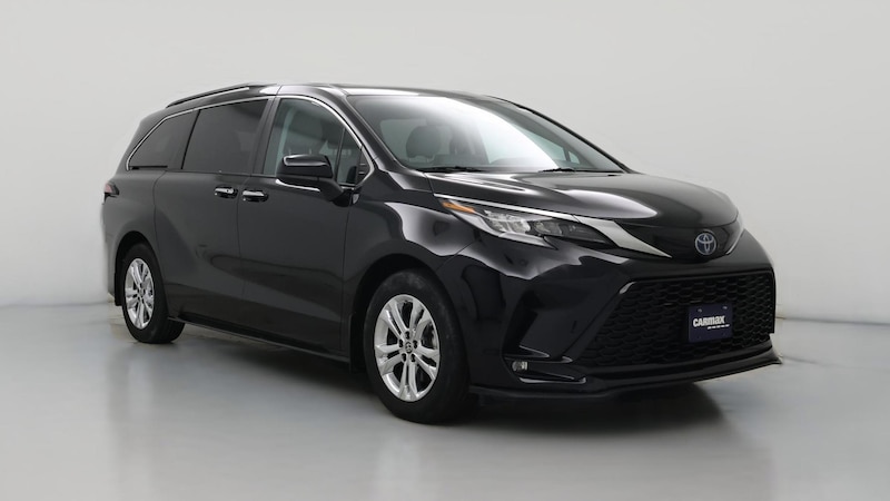 2022 Toyota Sienna XSE Hero Image