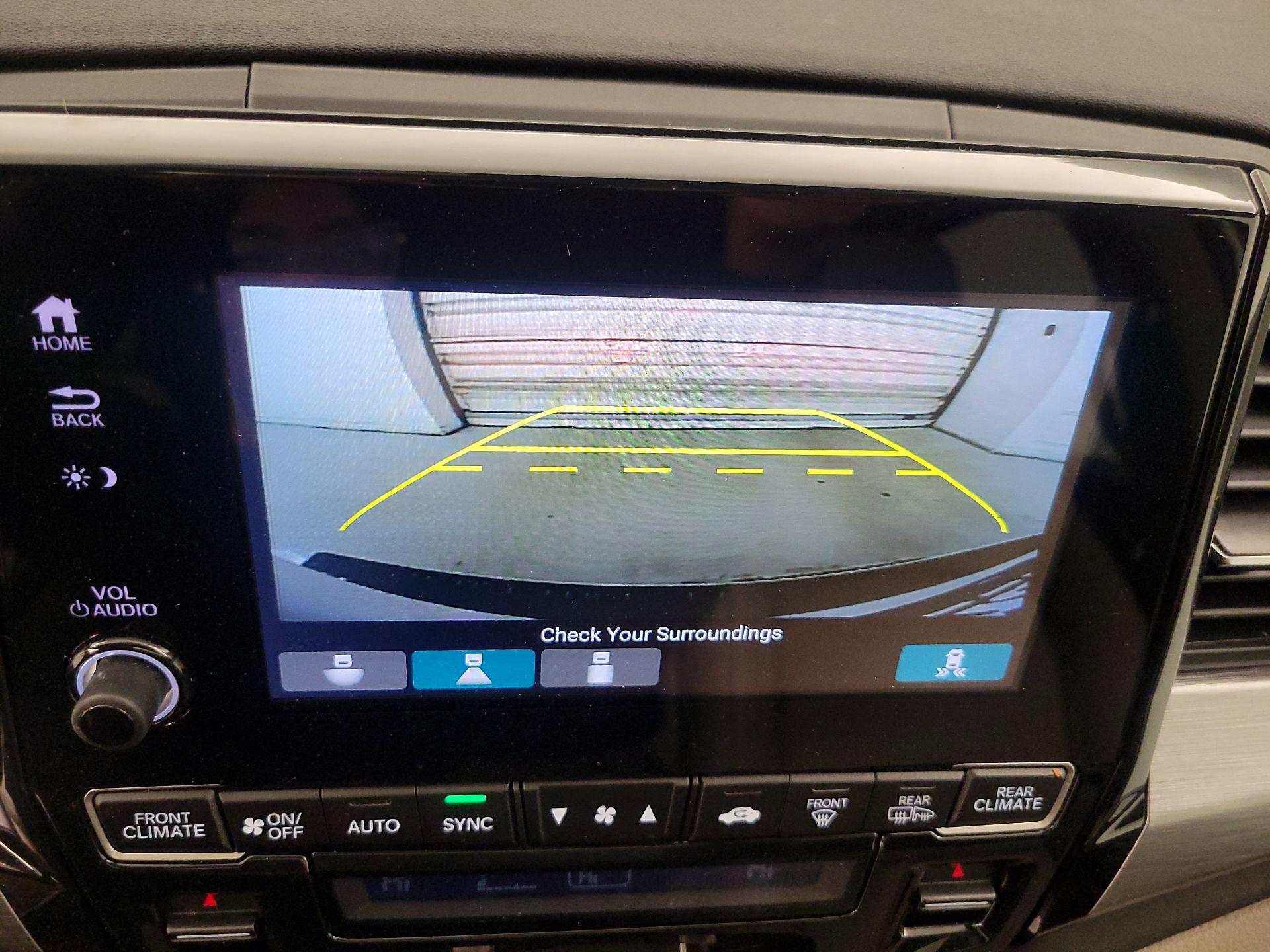 Thumbnail: 2020 Honda Odyssey - 14