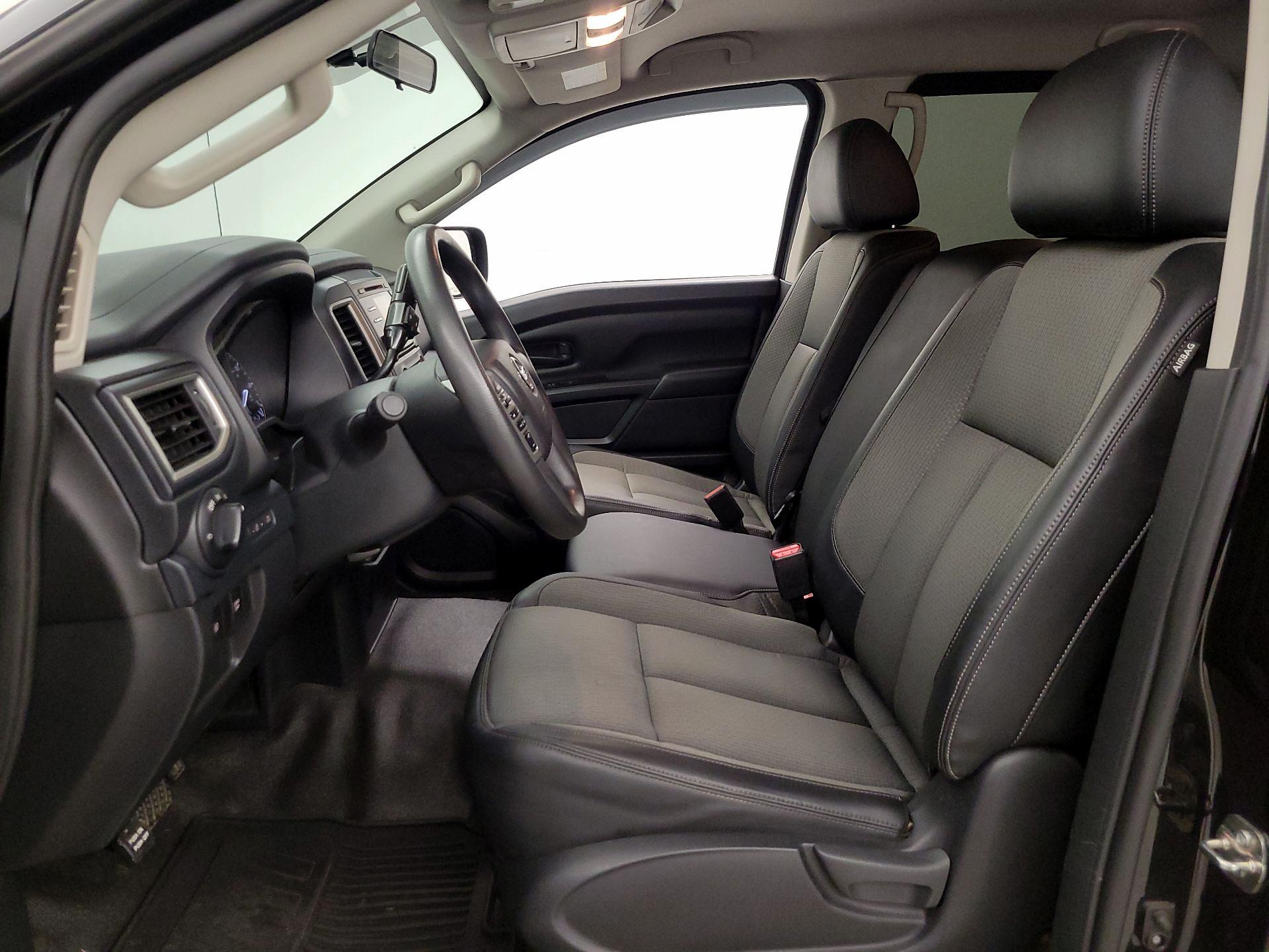 Thumbnail: 2017 Nissan Titan - 11
