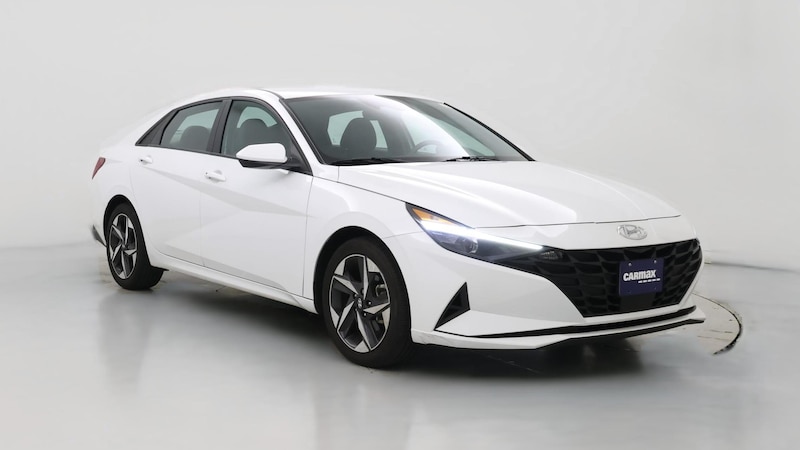 2023 Hyundai Elantra SEL Hero Image