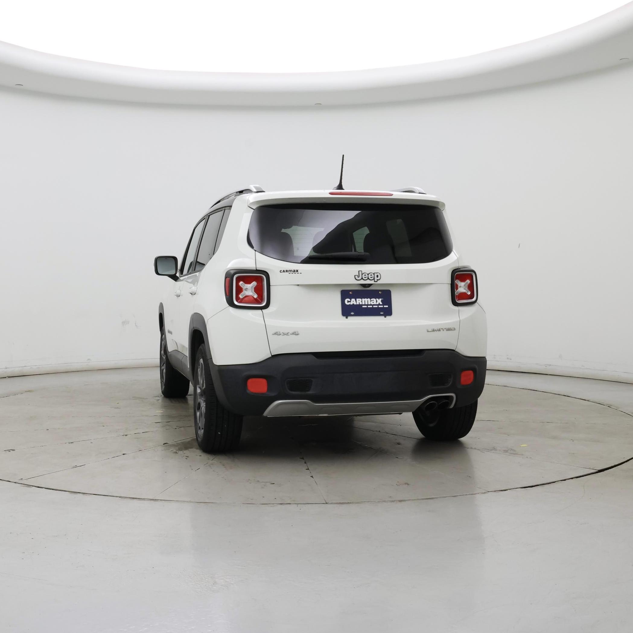 Thumbnail: 2015 Jeep Renegade - 6