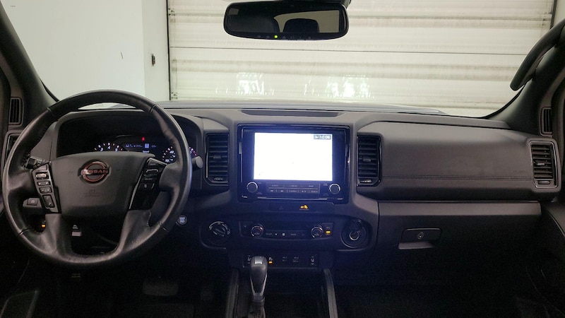 2022 Nissan Frontier PRO-4X 9