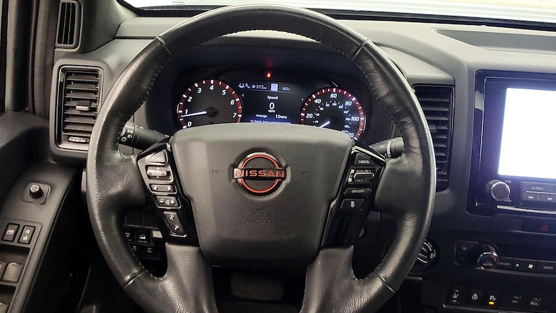 2022 Nissan Frontier PRO-4X 10
