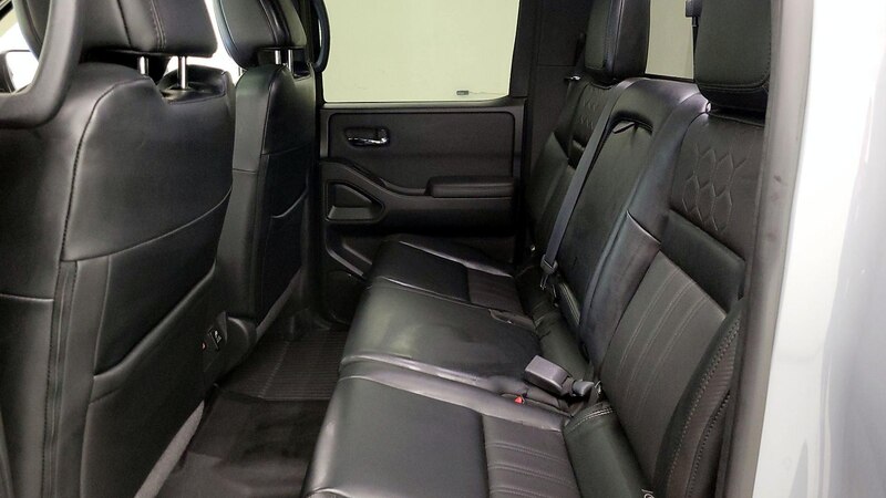 2022 Nissan Frontier PRO-4X 21