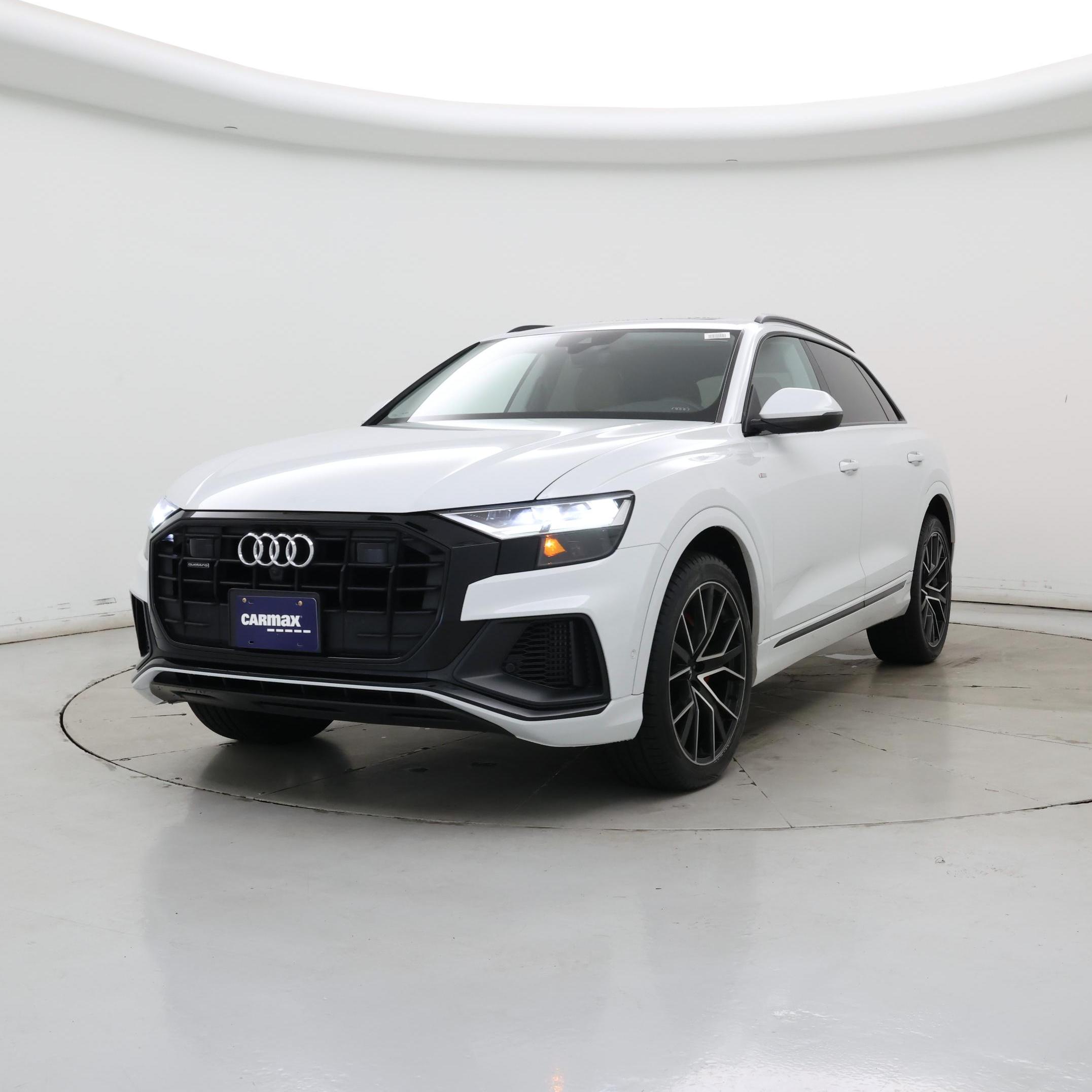 Thumbnail: 2020 Audi Q8 - 4