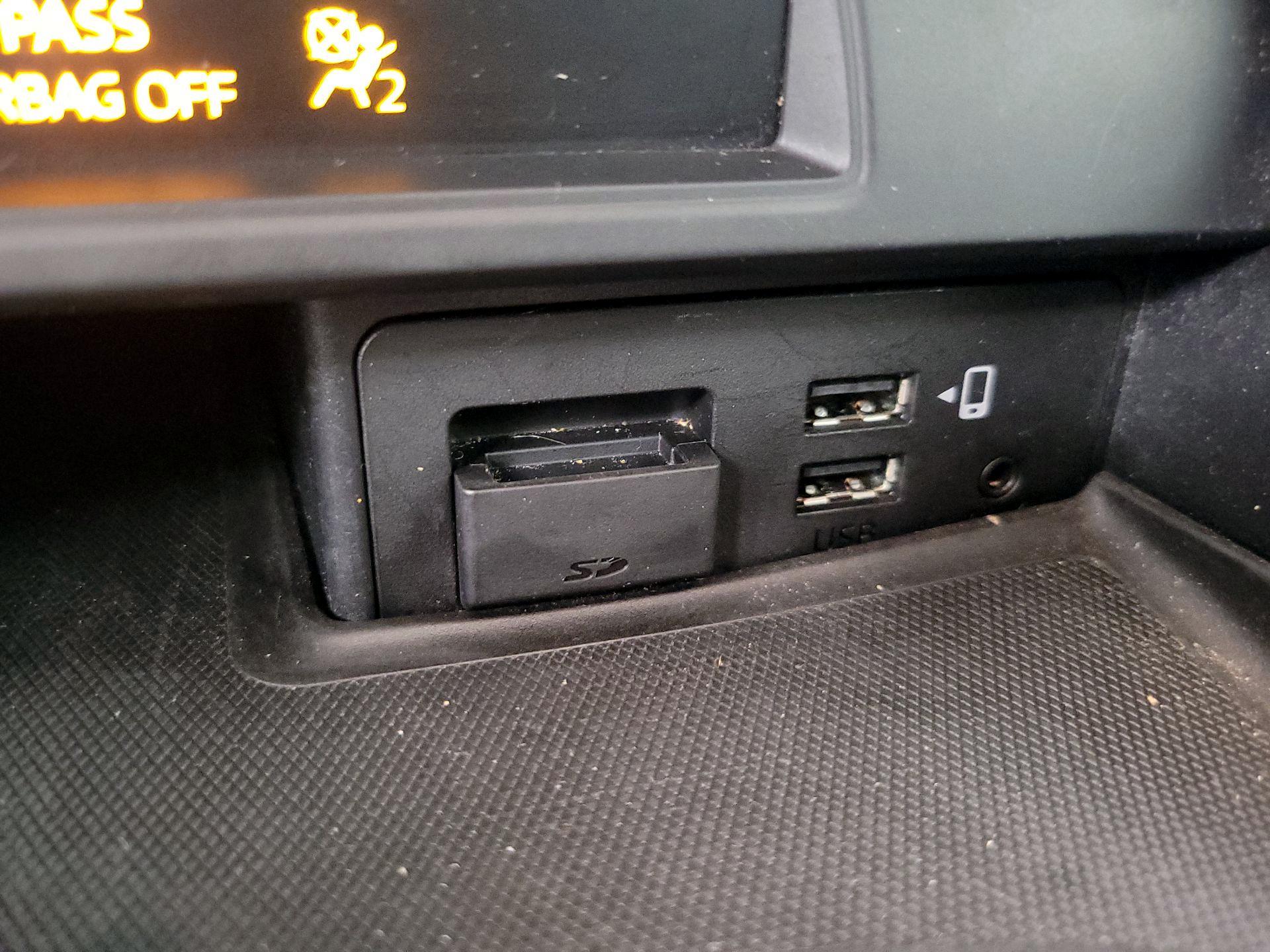 Thumbnail: 2016 Mazda MX-5 Miata - 17