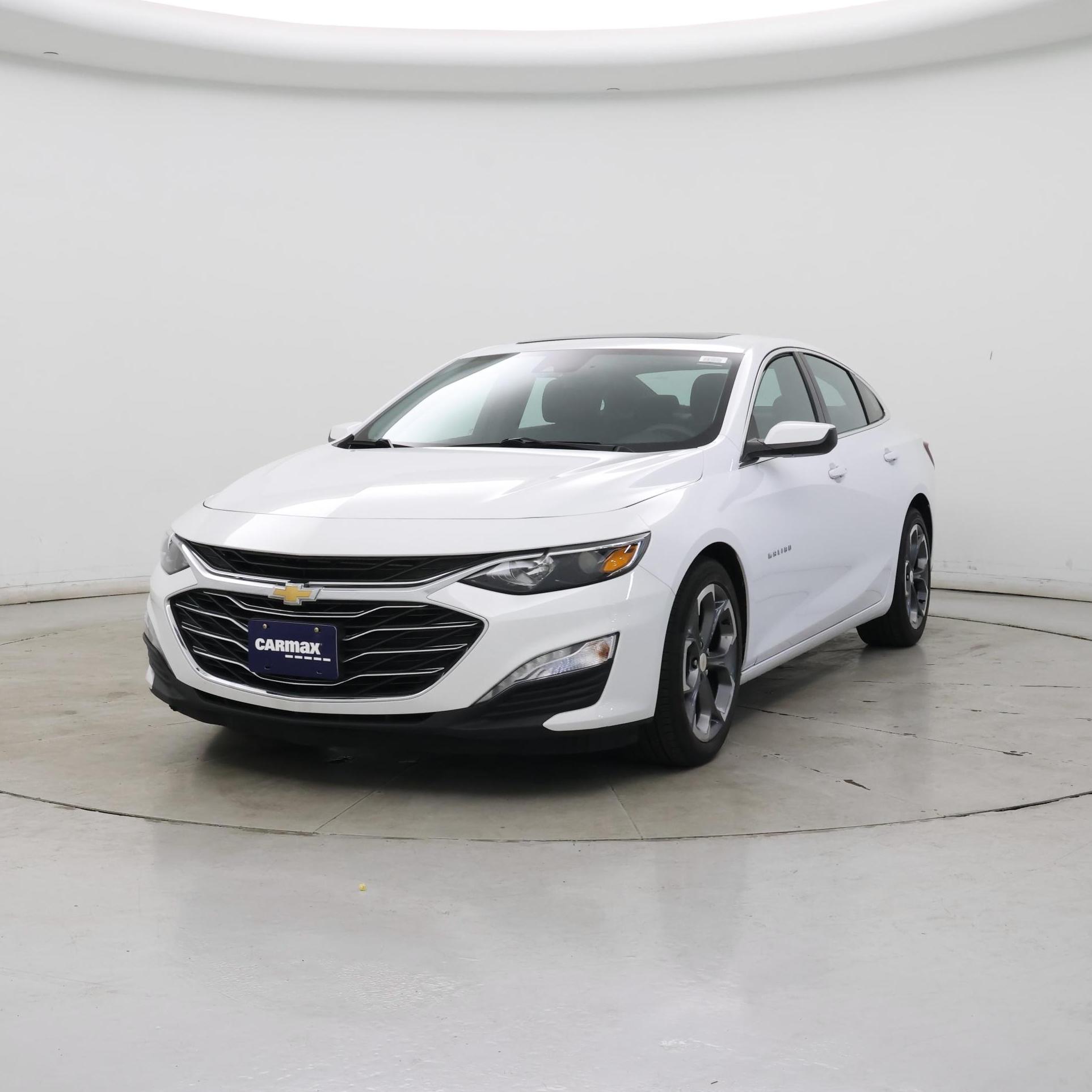 Thumbnail: 2022 Chevrolet Malibu - 4