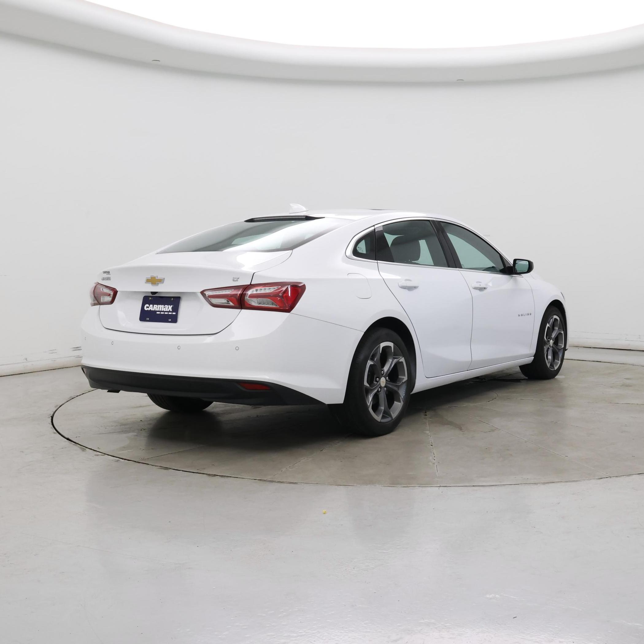 Thumbnail: 2022 Chevrolet Malibu - 8