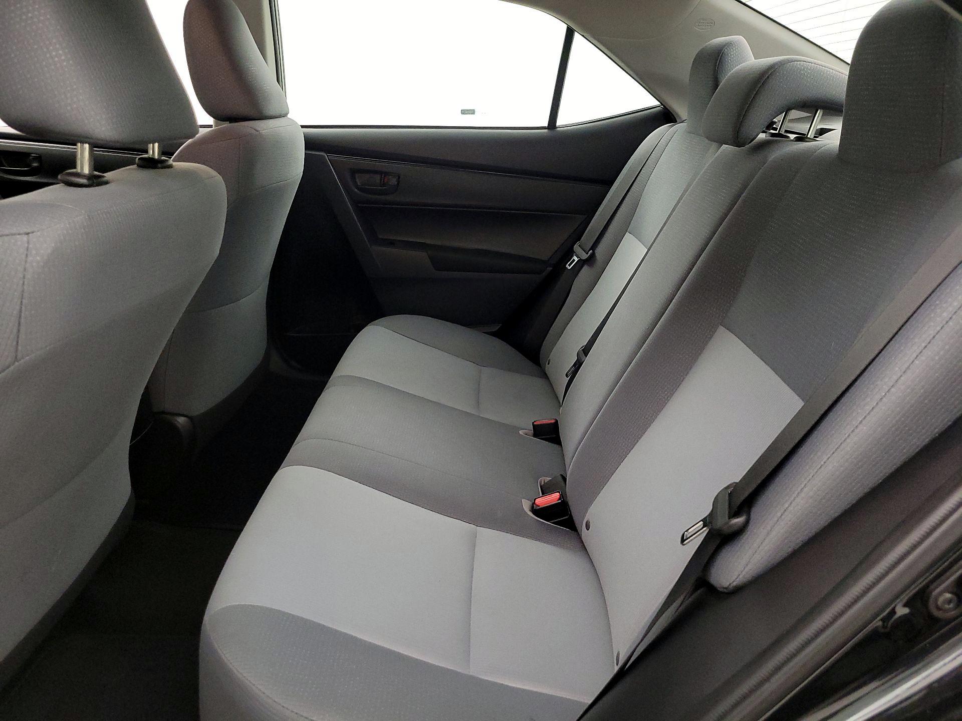 Thumbnail: 2017 Toyota Corolla - 19