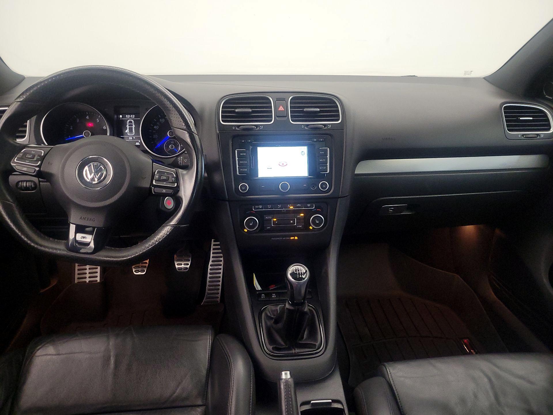 Thumbnail: 2013 Volkswagen Golf - 9