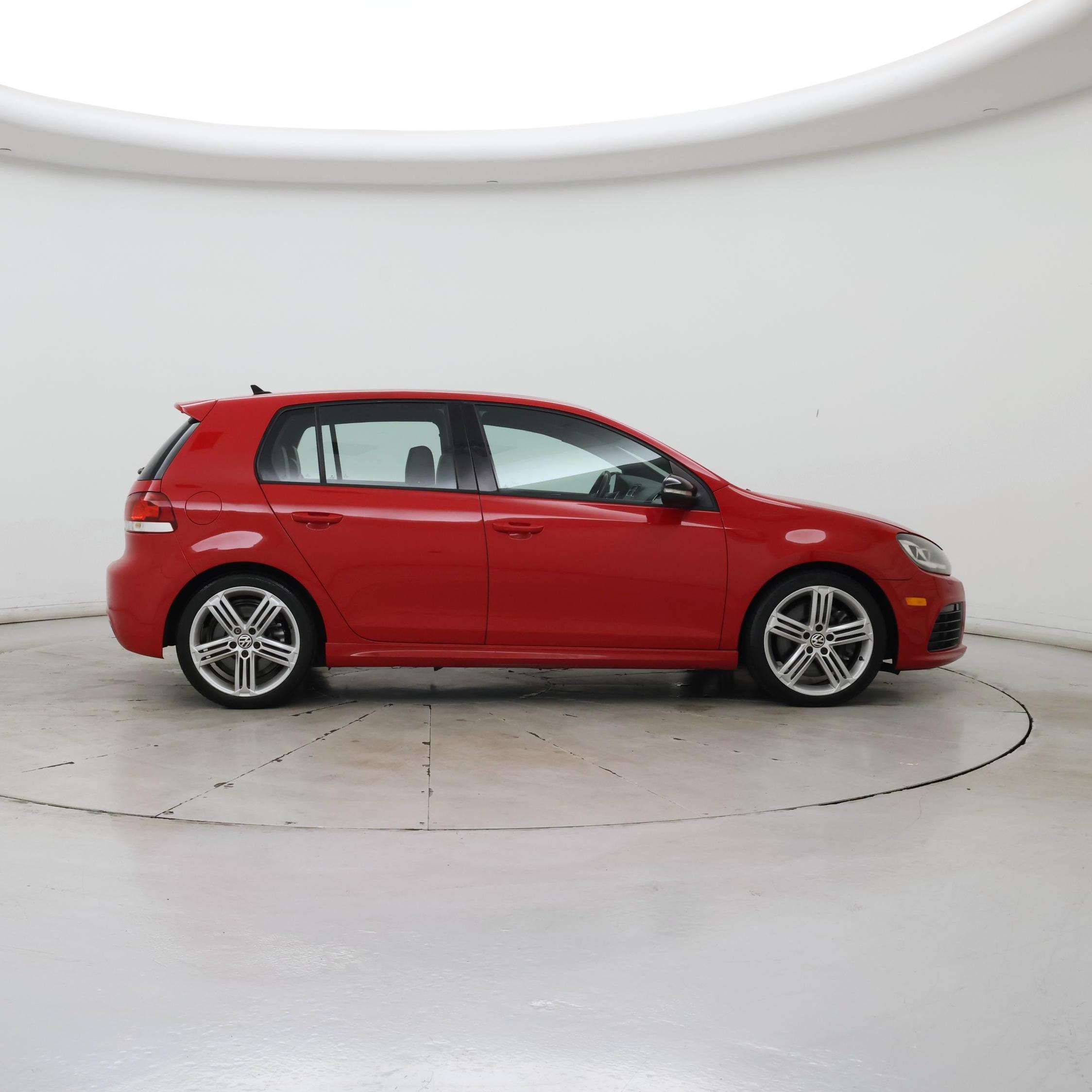 Thumbnail: 2013 Volkswagen Golf - 7
