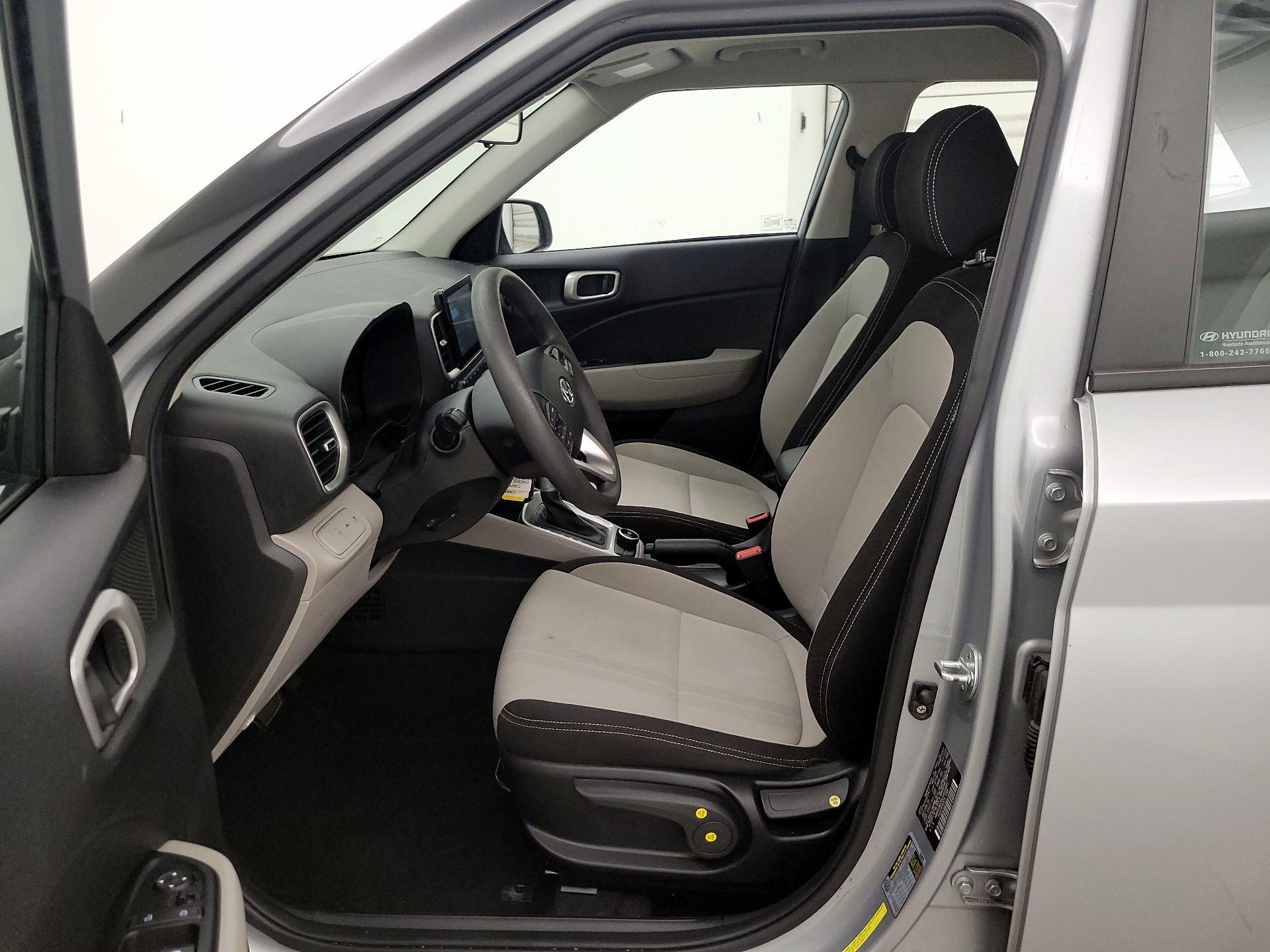 Thumbnail: 2020 Hyundai Venue - 11