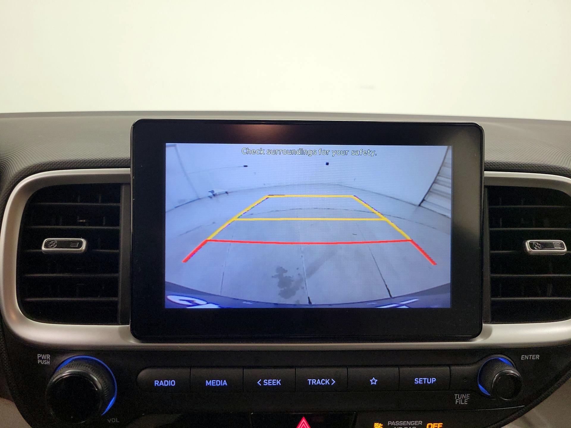 Thumbnail: 2020 Hyundai Venue - 14