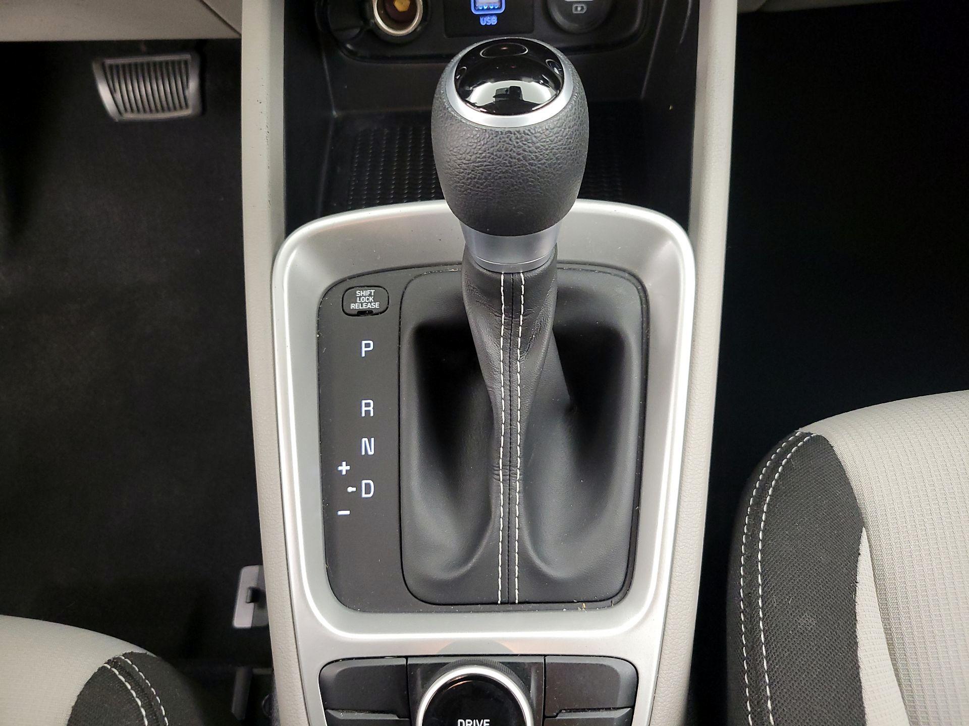 Thumbnail: 2020 Hyundai Venue - 17