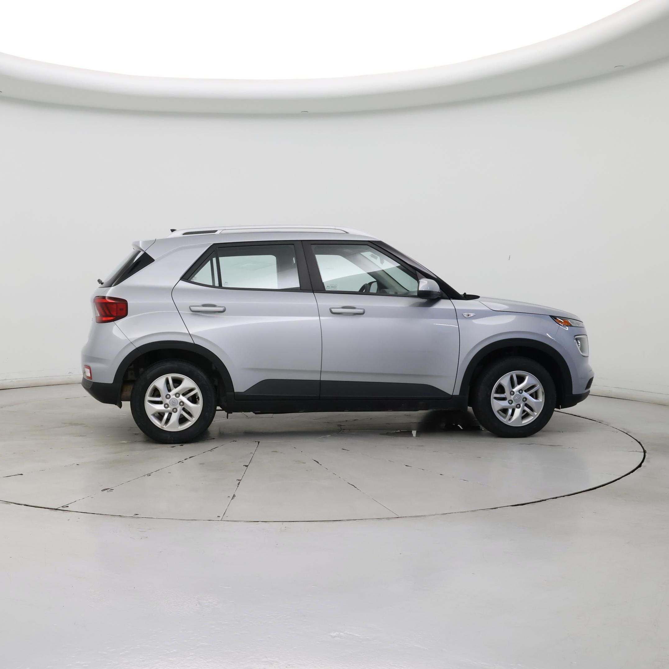 Thumbnail: 2020 Hyundai Venue - 7