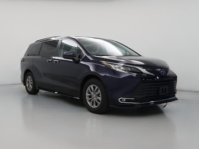 2022 Toyota Sienna XLE -
                  White Marsh, MD