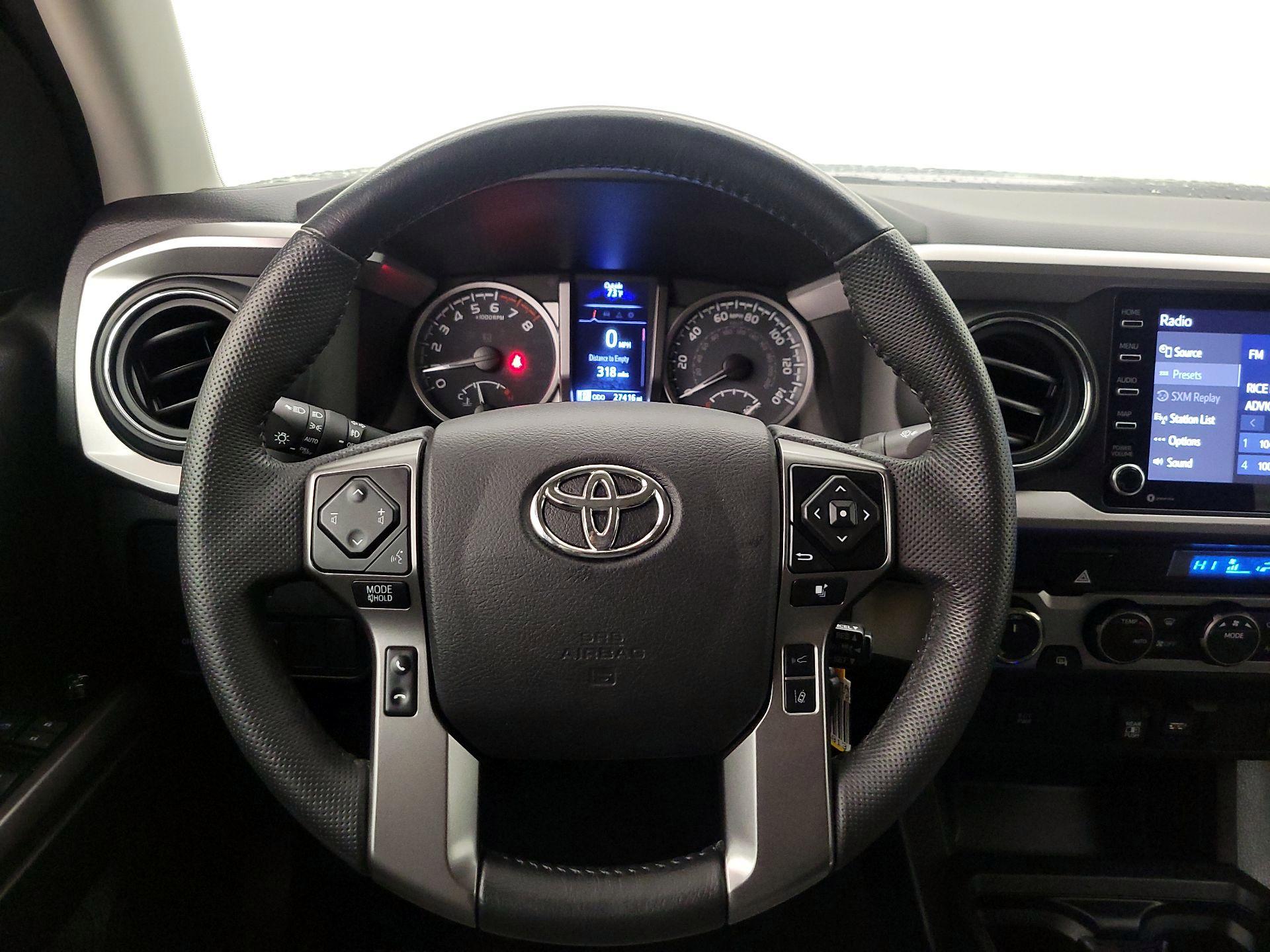 Thumbnail: 2022 Toyota Tacoma - 10