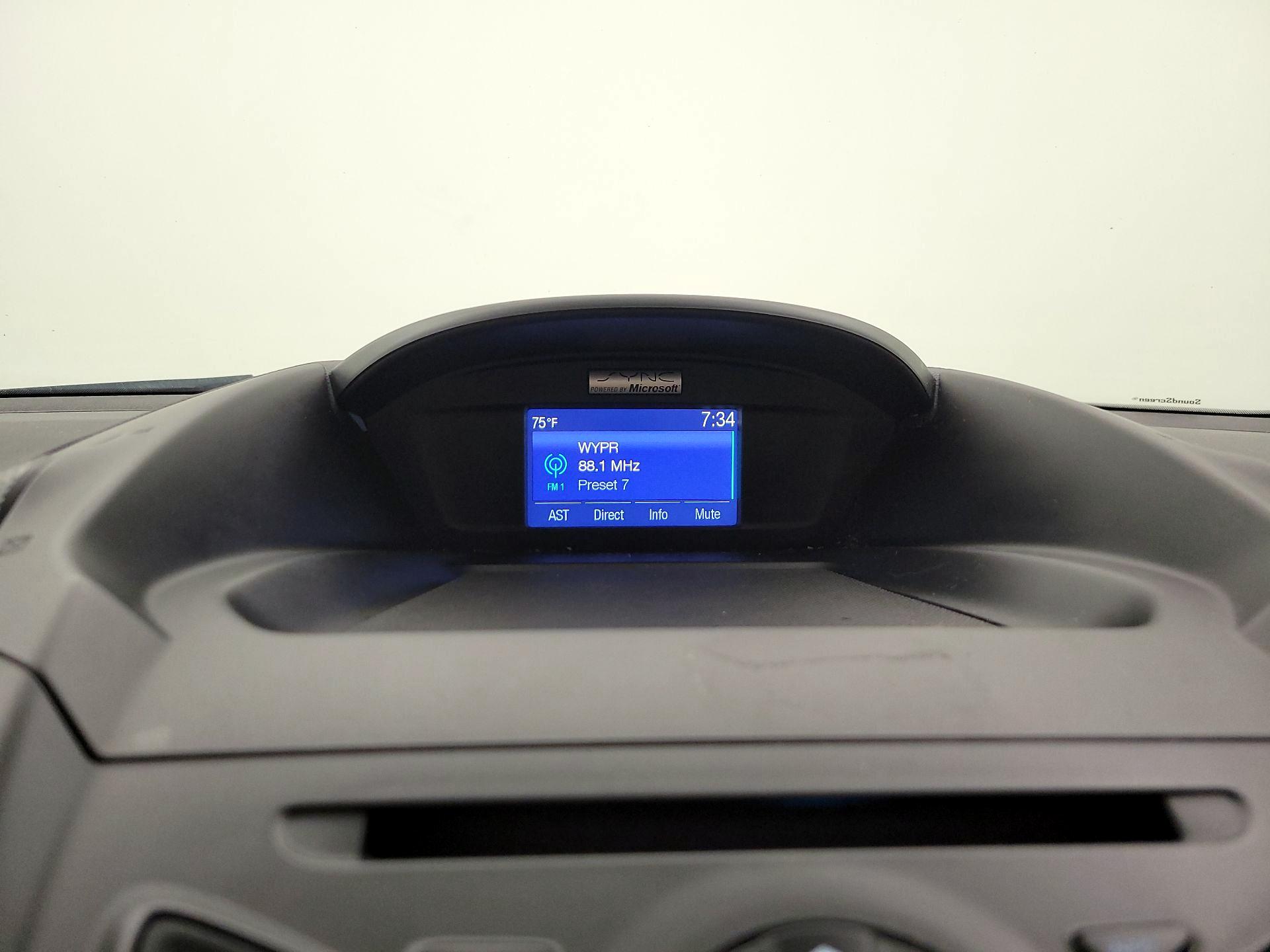 Thumbnail: 2014 Ford Escape - 15