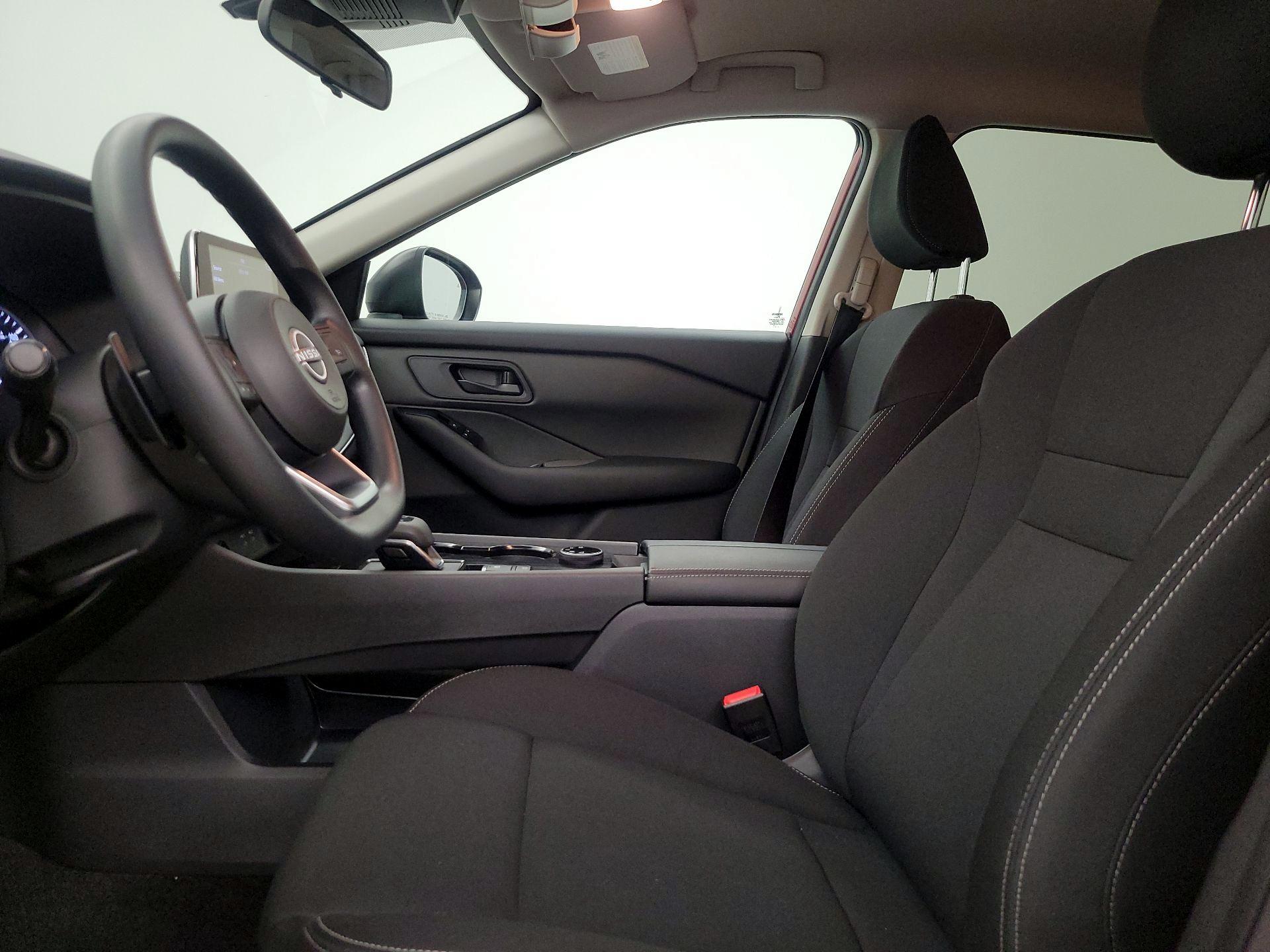 Thumbnail: 2024 Nissan Rogue - 11