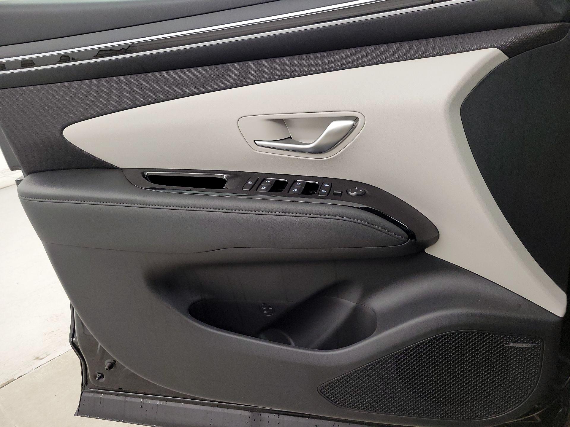Thumbnail: 2024 Hyundai Tucson - 12