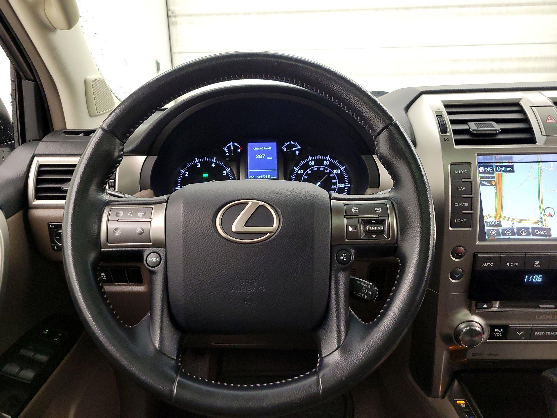 Thumbnail: 2018 Lexus GX - 10