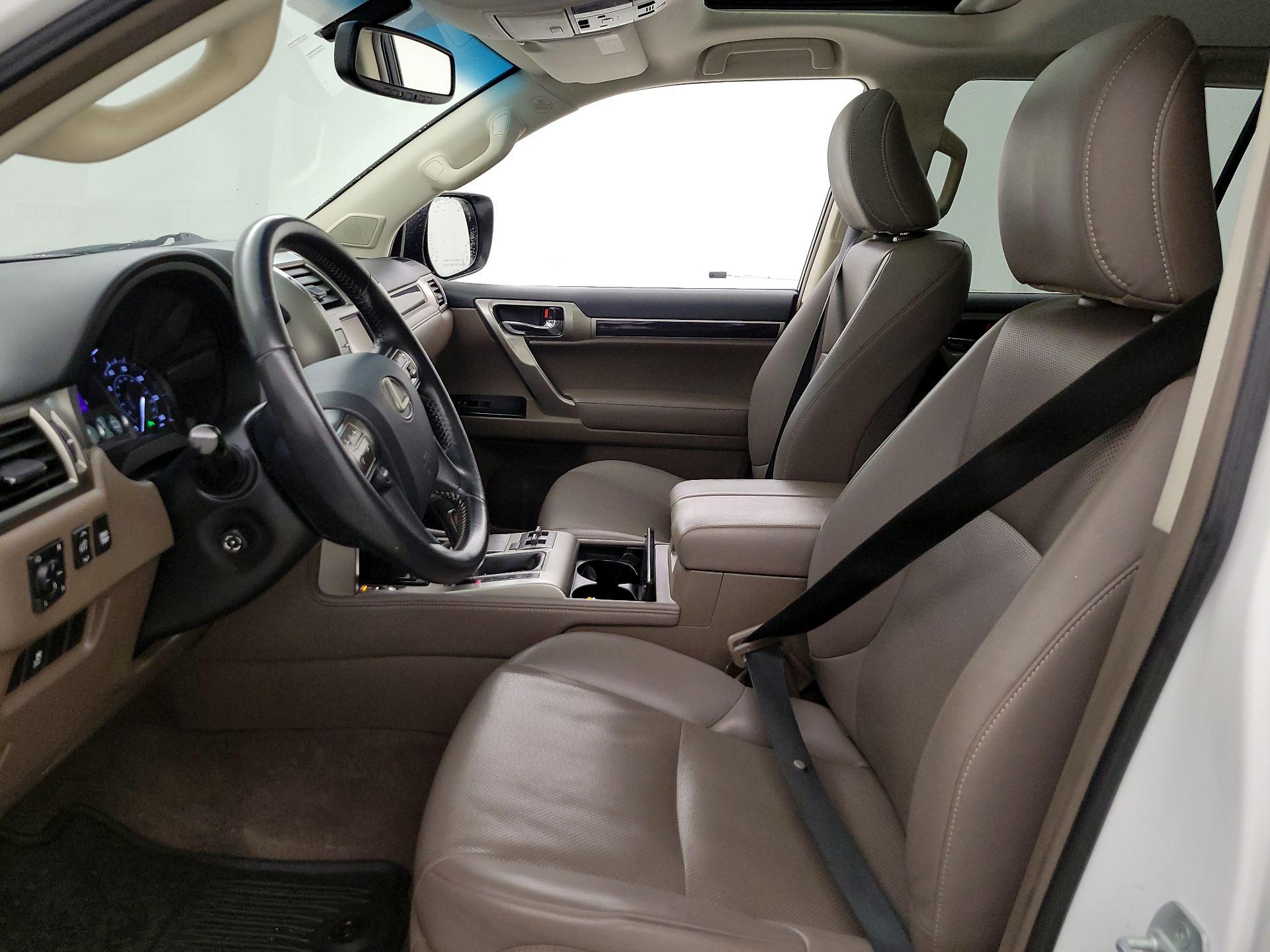Thumbnail: 2018 Lexus GX - 11