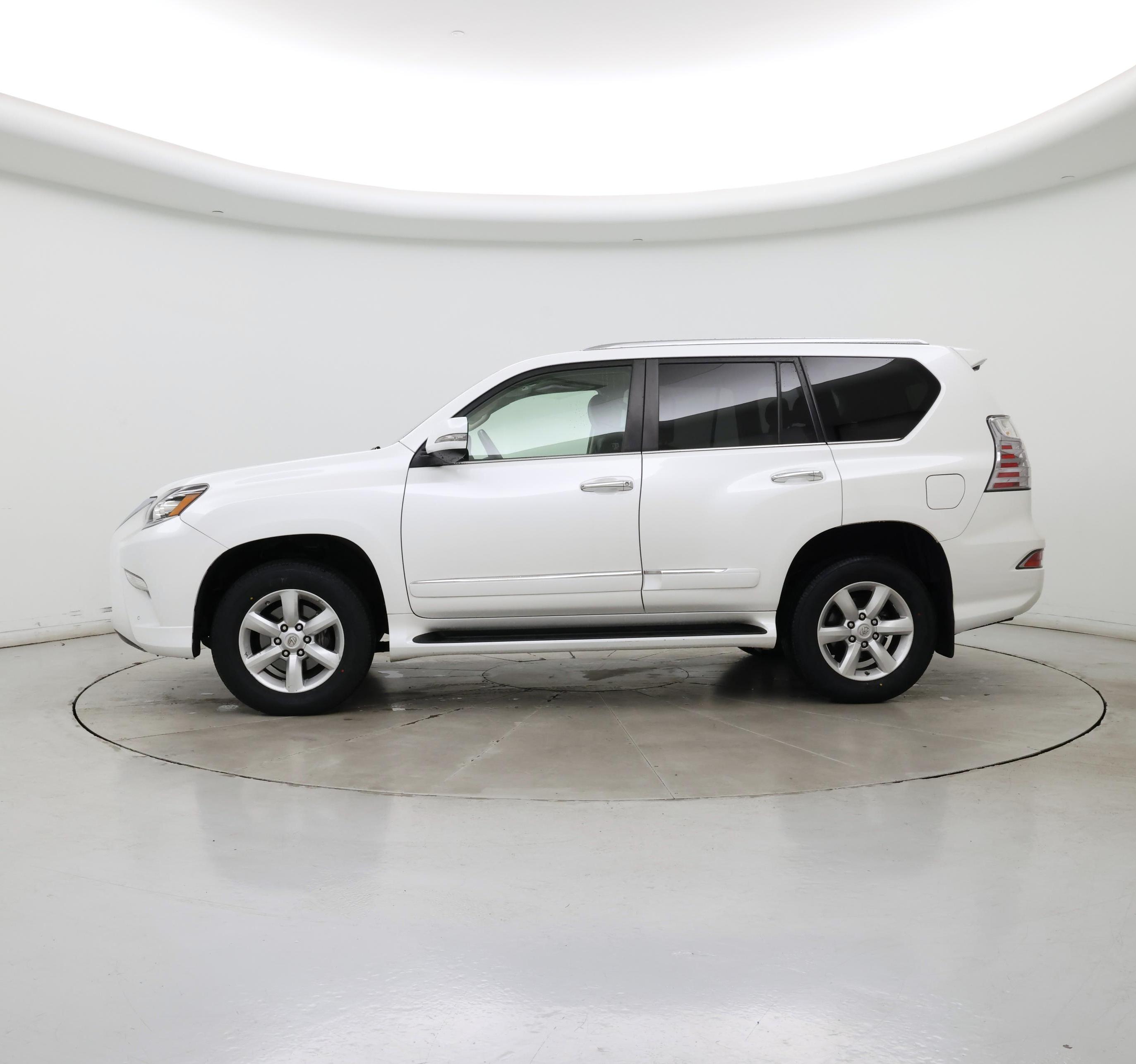 Thumbnail: 2018 Lexus GX - 3