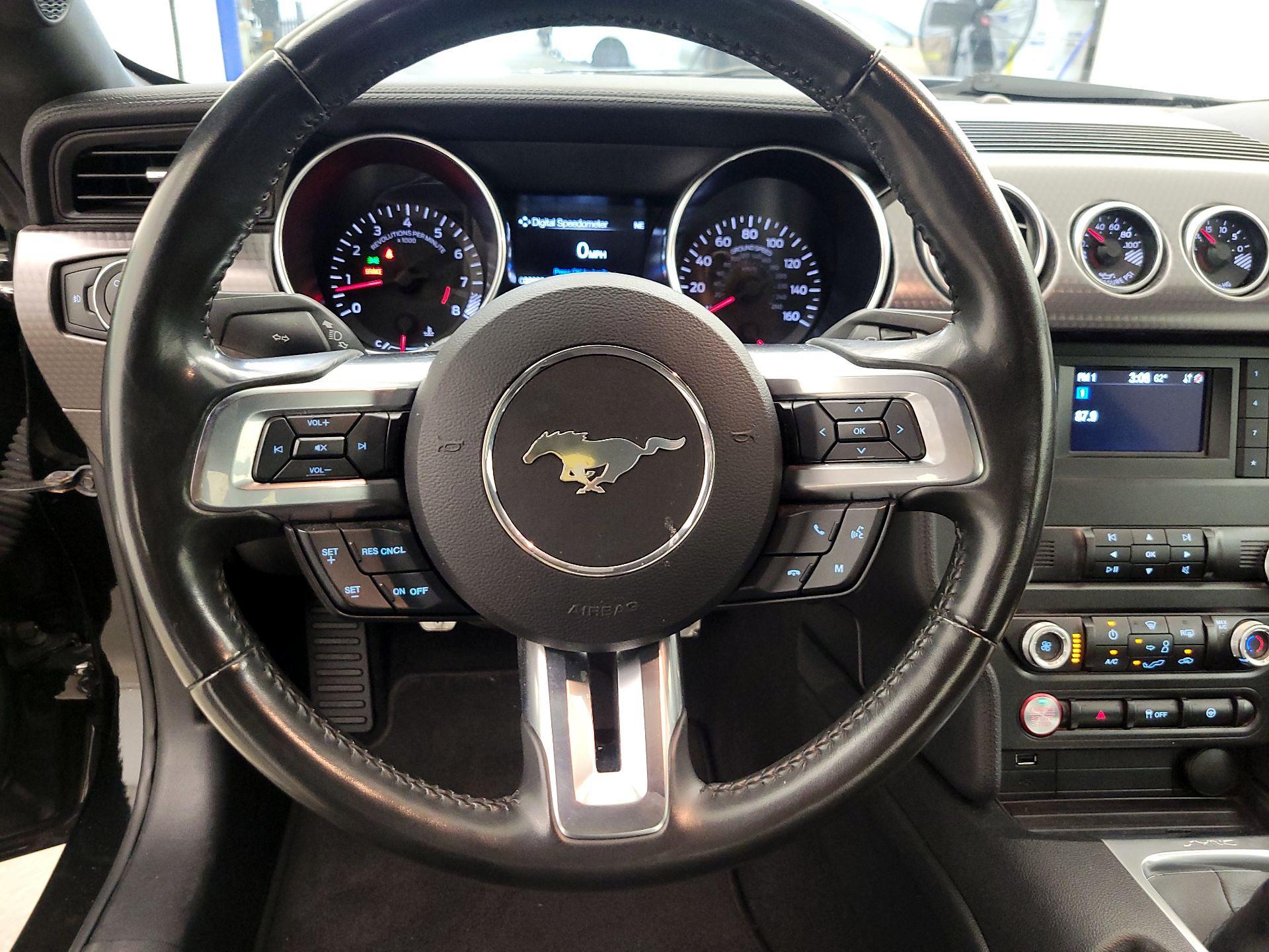 Thumbnail: 2020 Ford Mustang - 10