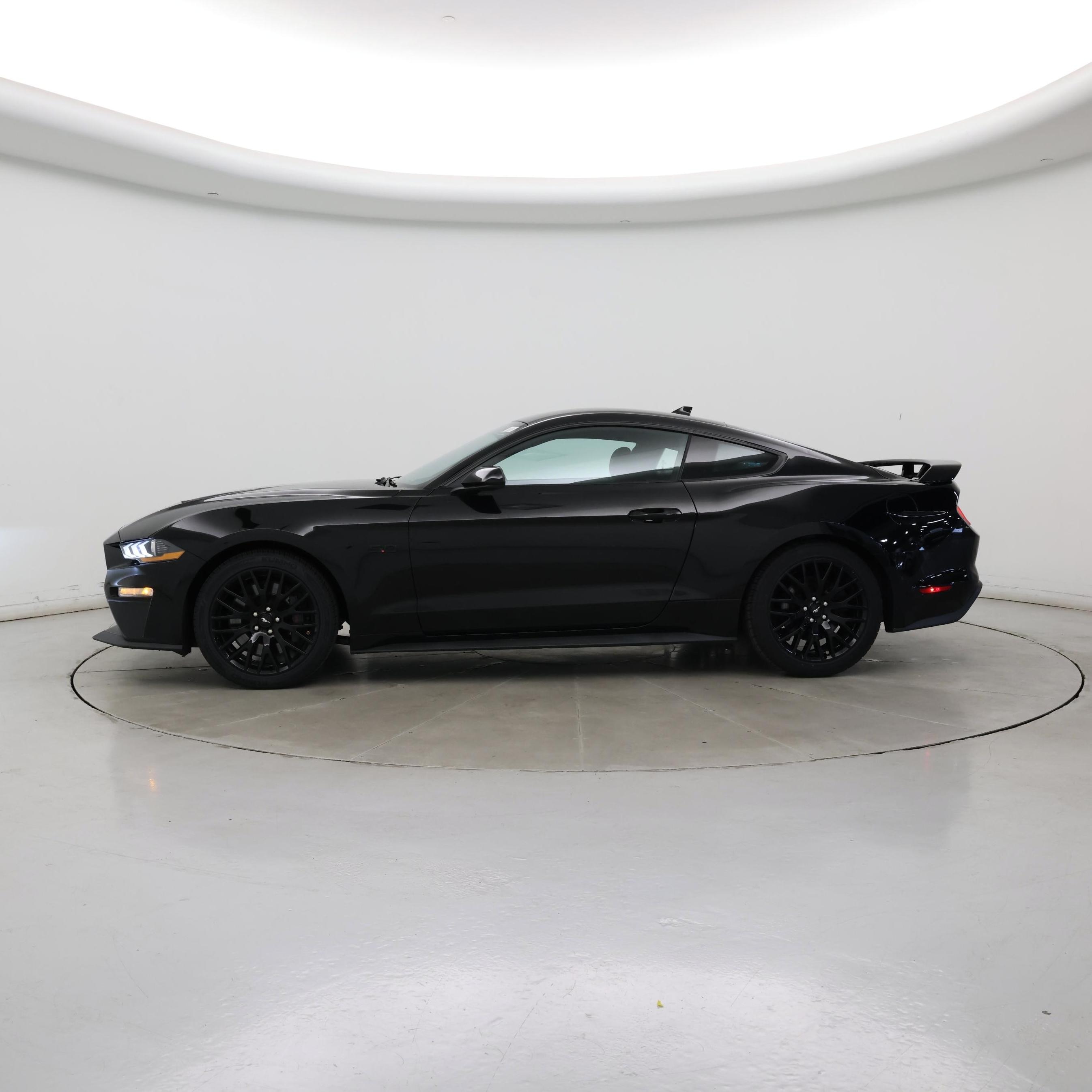 Thumbnail: 2020 Ford Mustang - 3