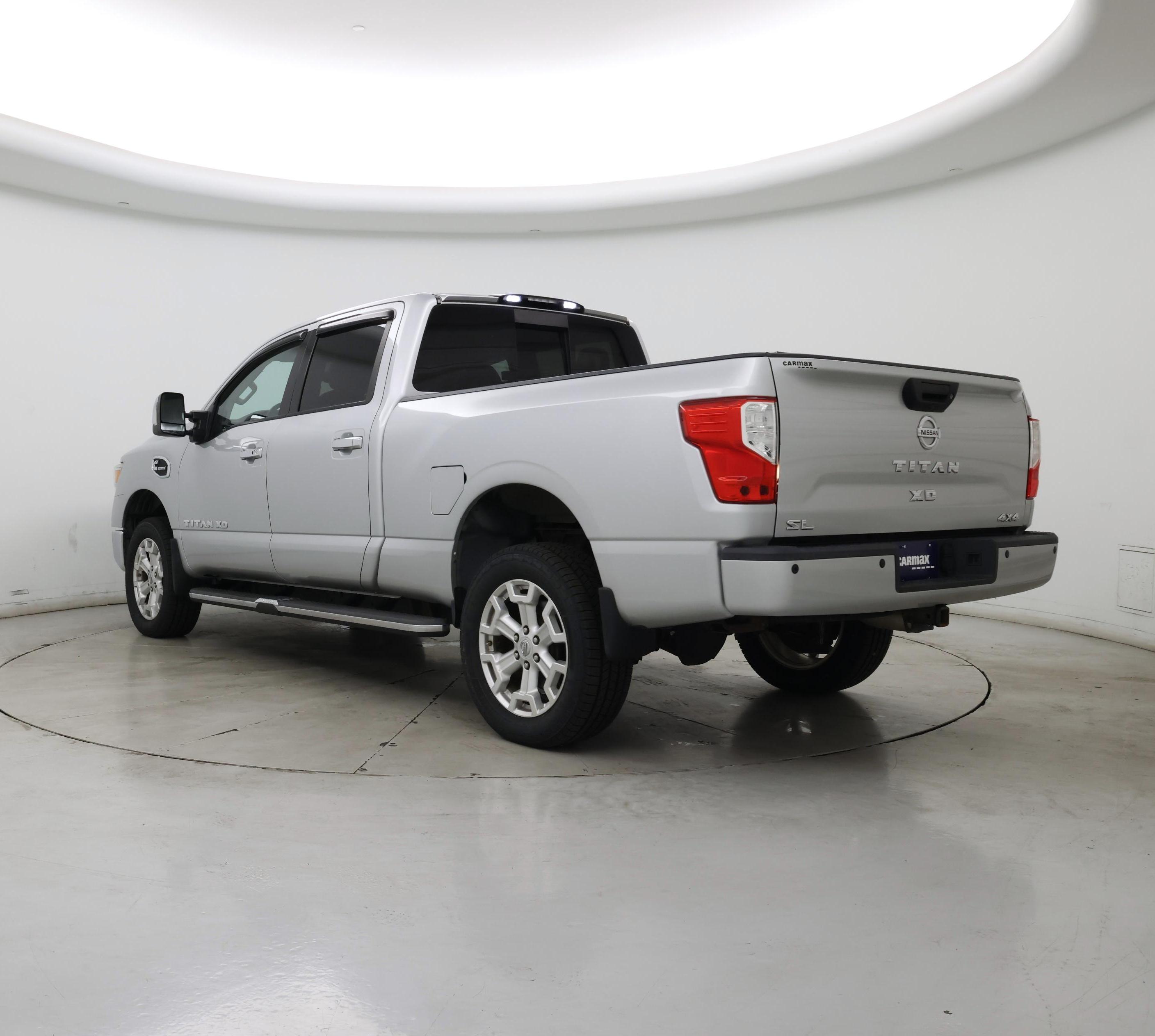 Thumbnail: 2016 Nissan Titan - 2