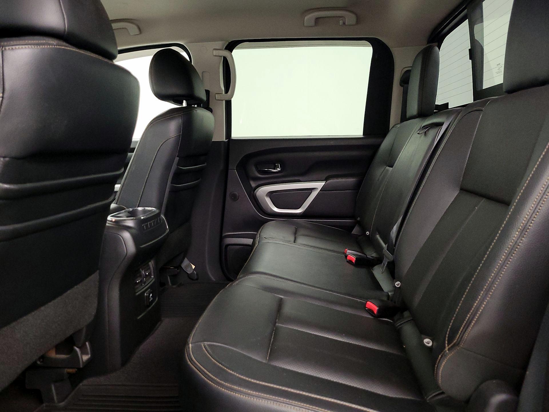 Thumbnail: 2016 Nissan Titan - 20