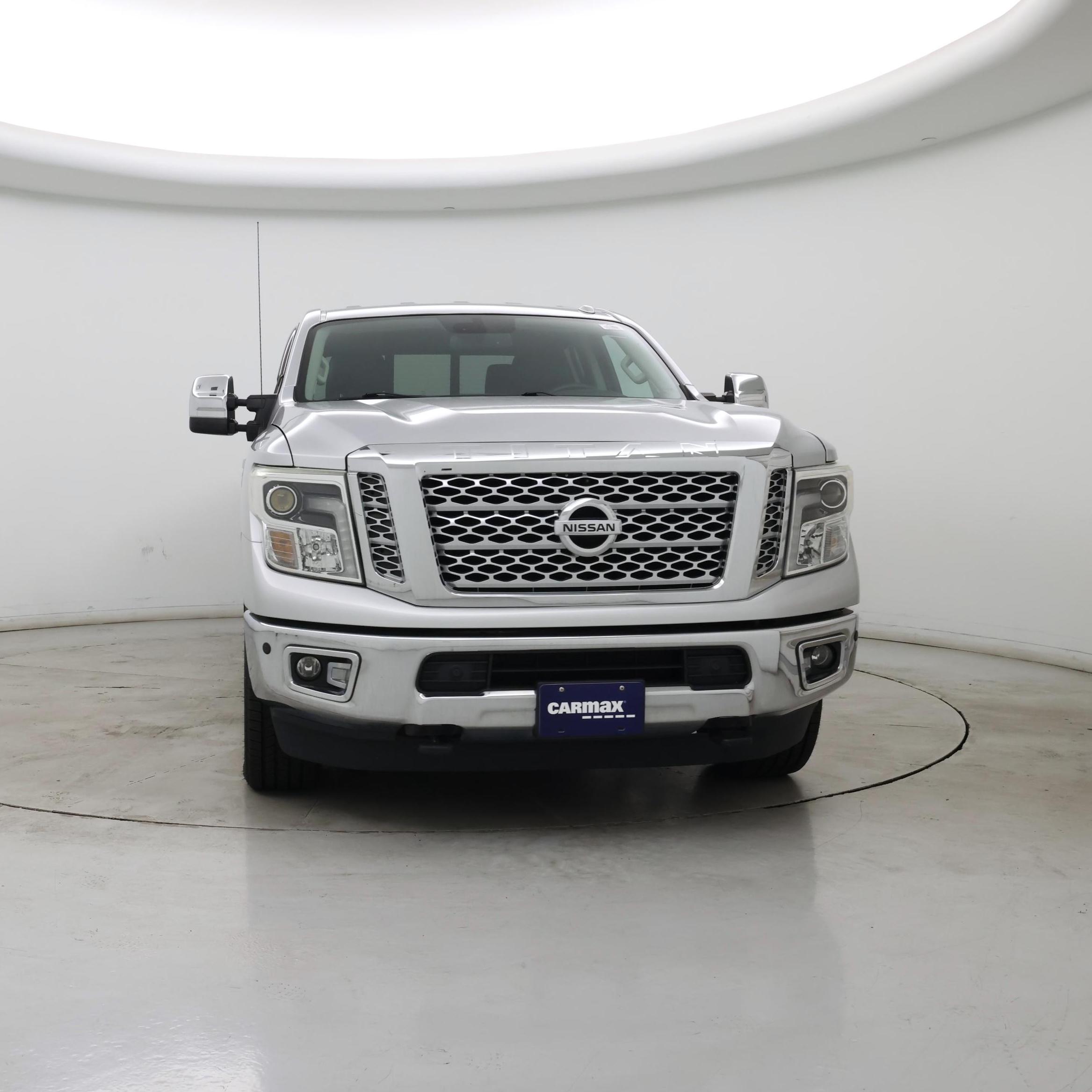 Thumbnail: 2016 Nissan Titan - 5