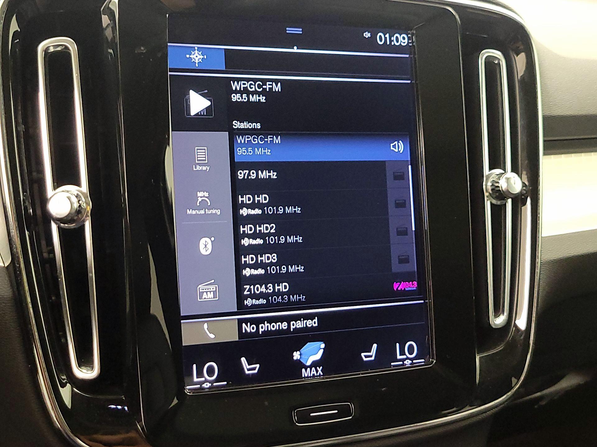 Thumbnail: 2019 Volvo XC40 - 15