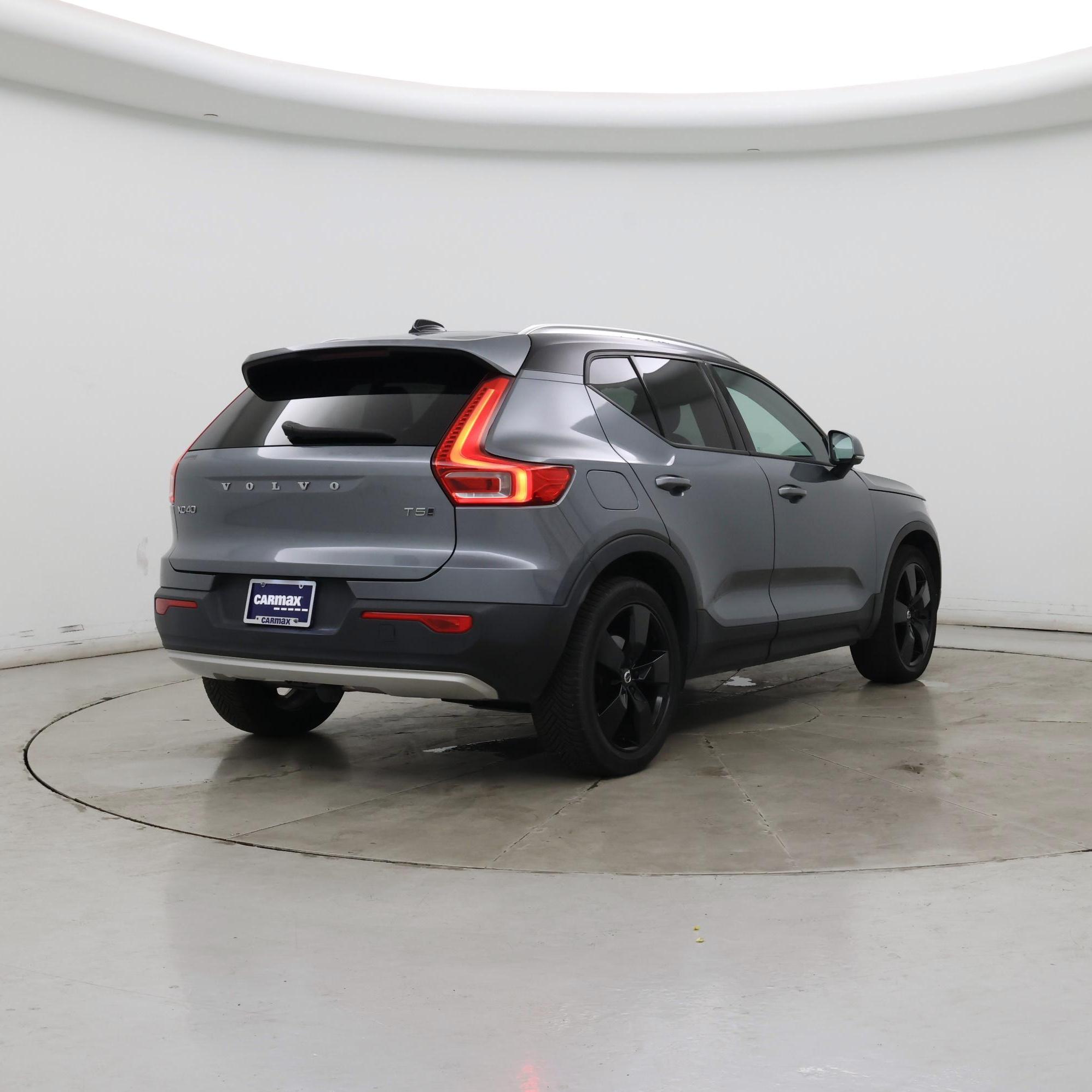 Thumbnail: 2019 Volvo XC40 - 8