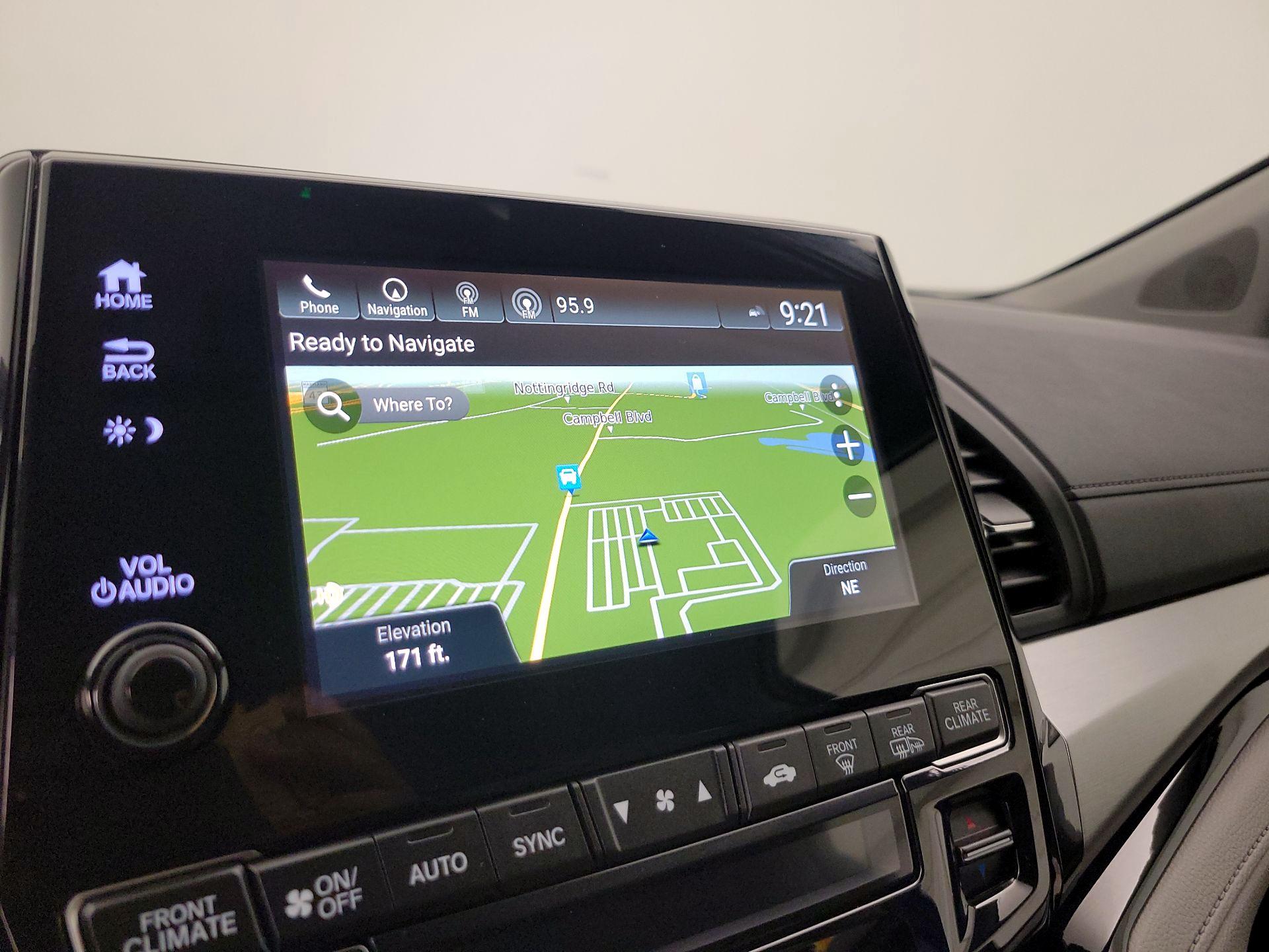 Thumbnail: 2018 Honda Odyssey - 14