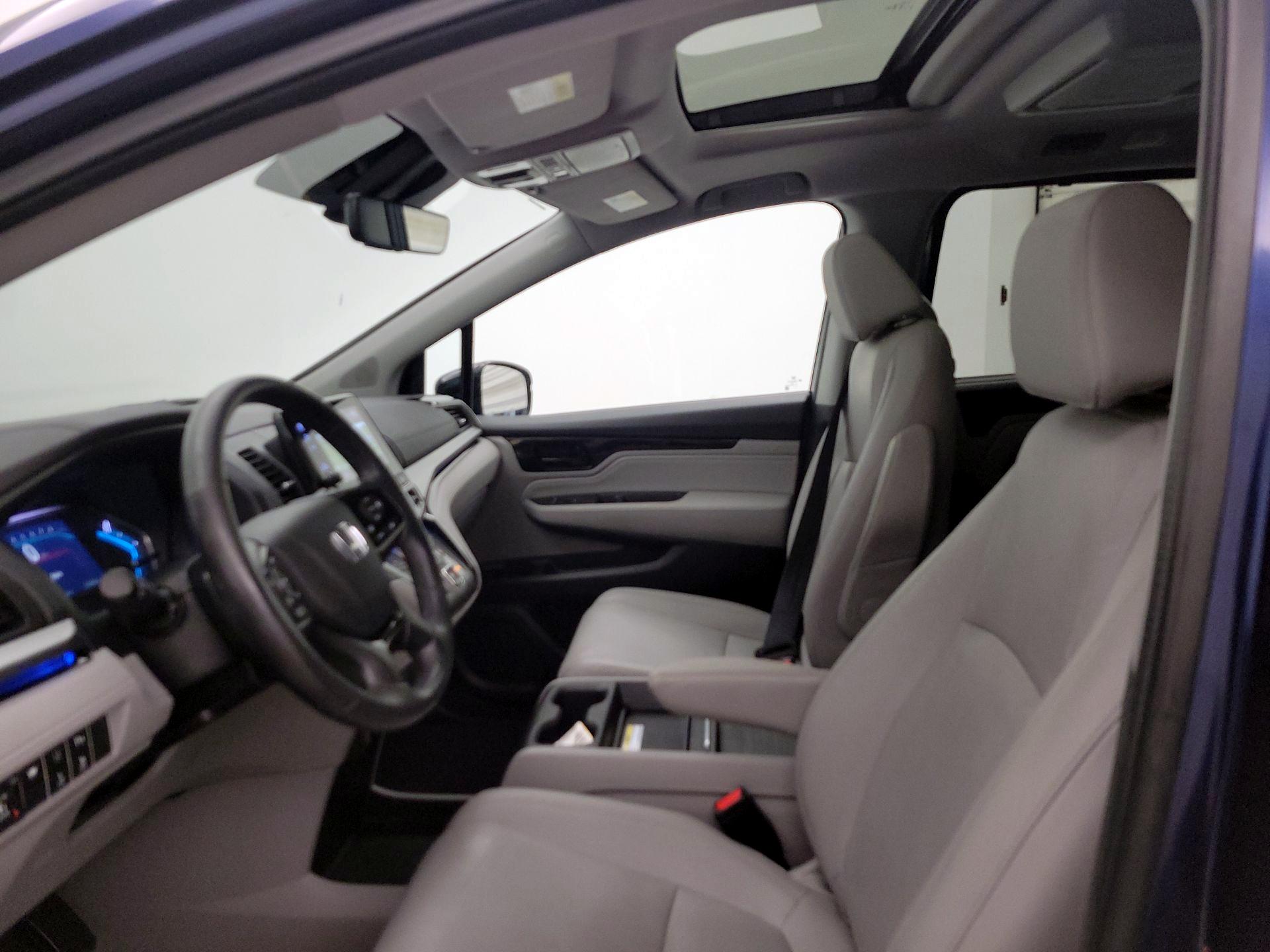 Thumbnail: 2018 Honda Odyssey - 19