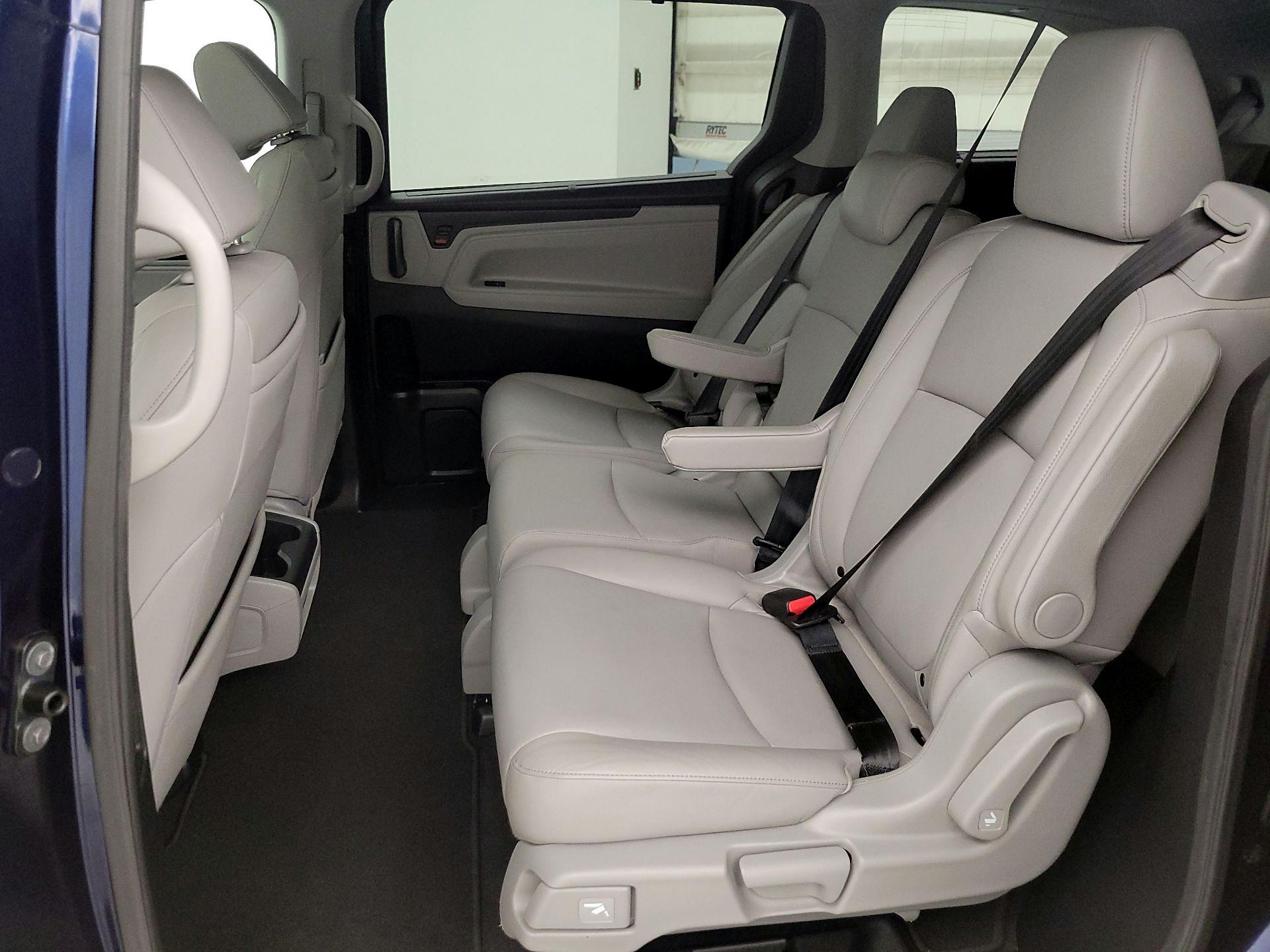 Thumbnail: 2018 Honda Odyssey - 20