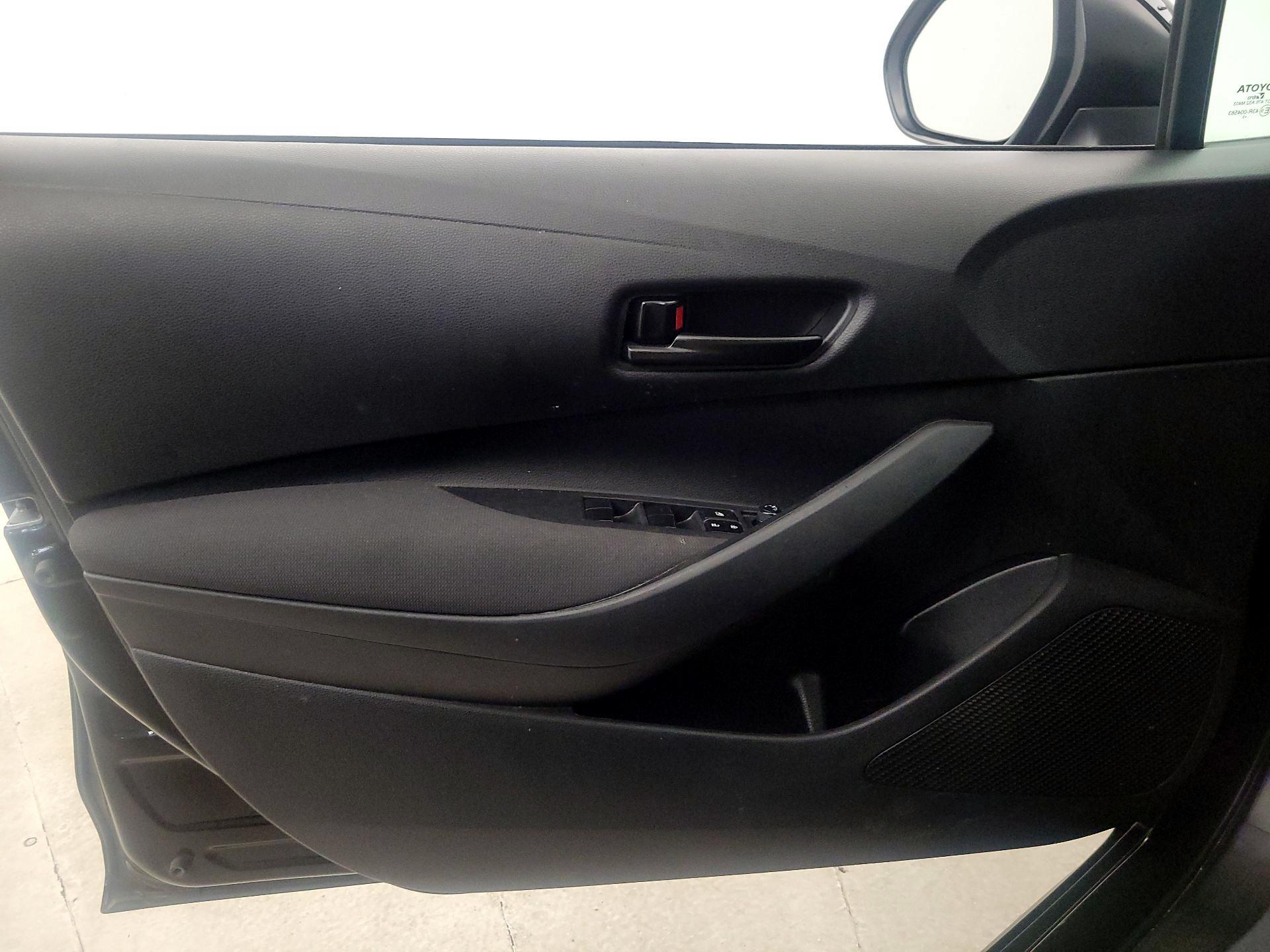 Thumbnail: 2023 Toyota Corolla - 12