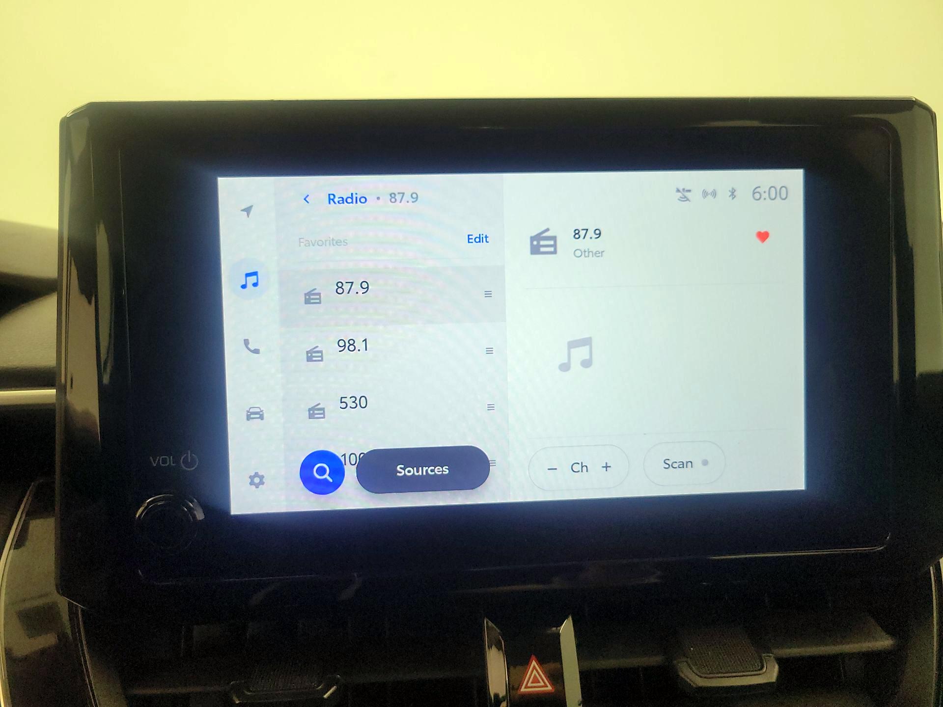 Thumbnail: 2023 Toyota Corolla - 14