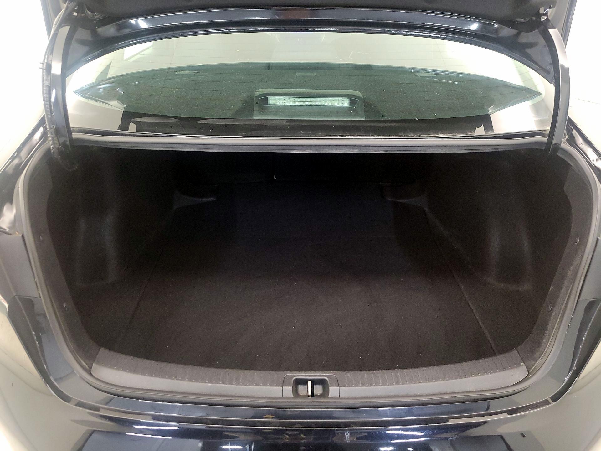 Thumbnail: 2023 Toyota Corolla - 19