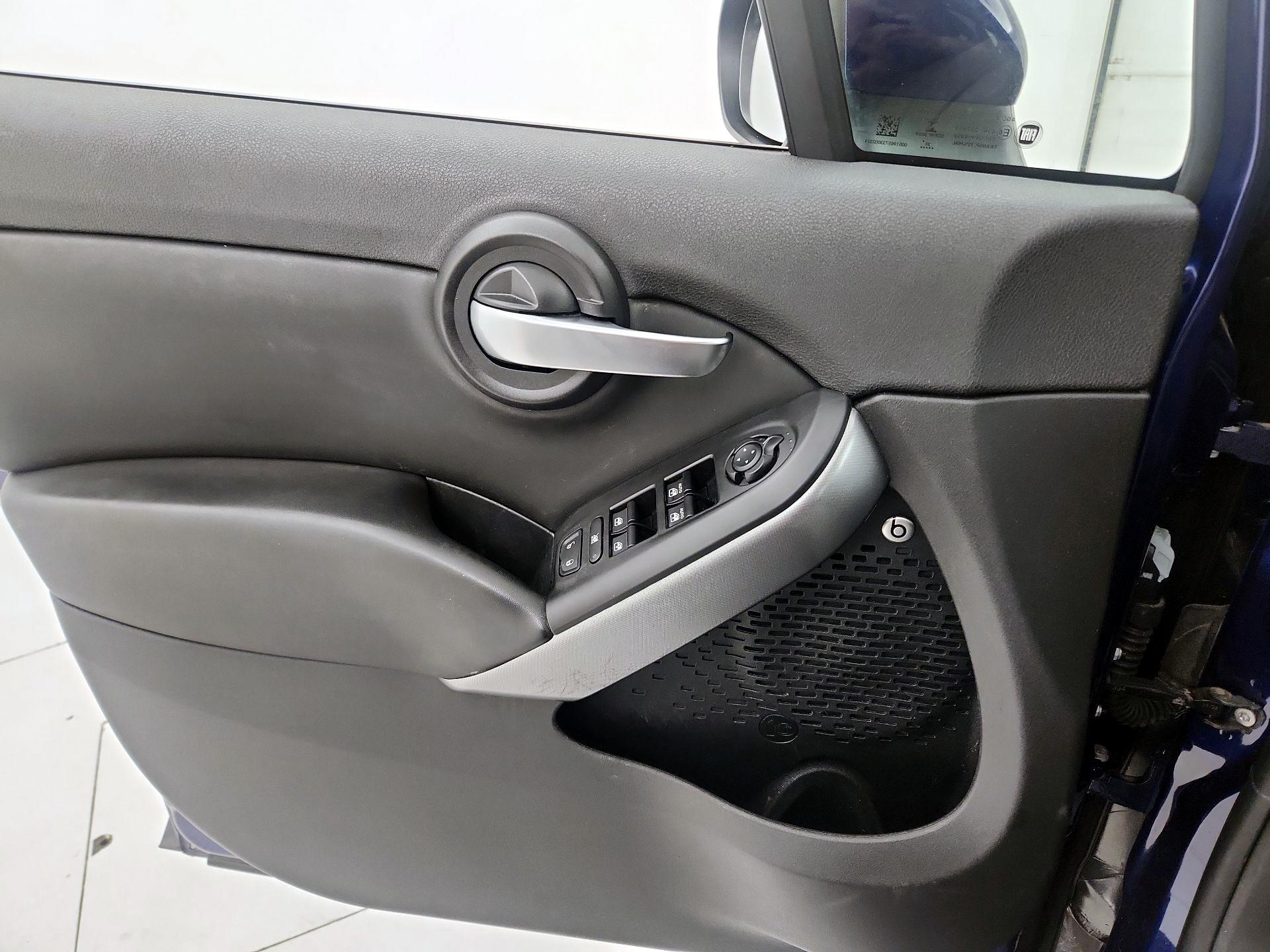 Thumbnail: 2021 Fiat 500X - 12