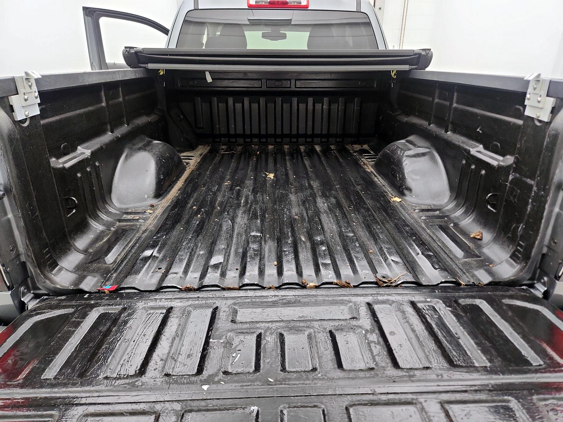 Thumbnail: 2019 Chevrolet Colorado - 20