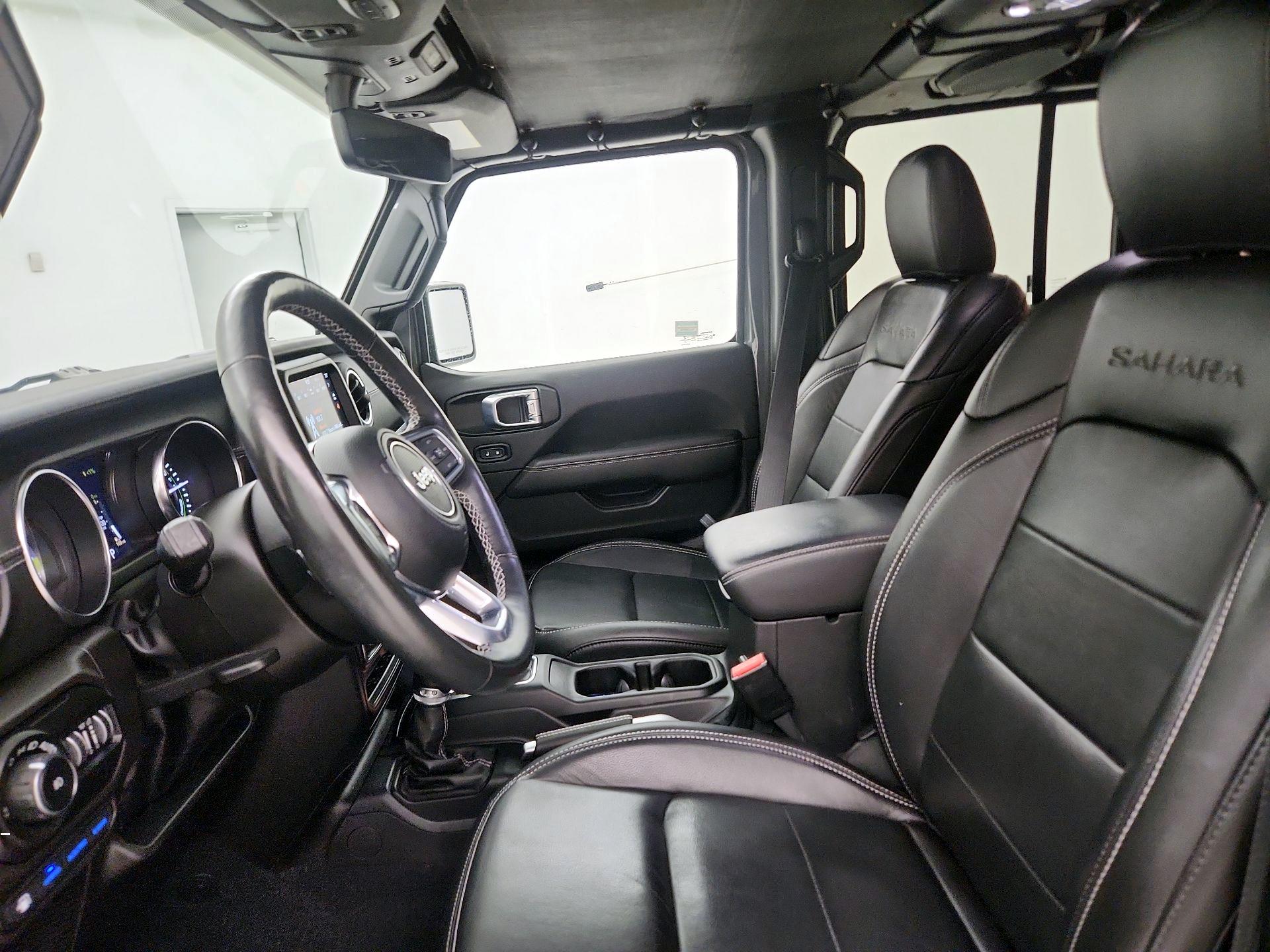 Thumbnail: 2022 Jeep Wrangler - 11