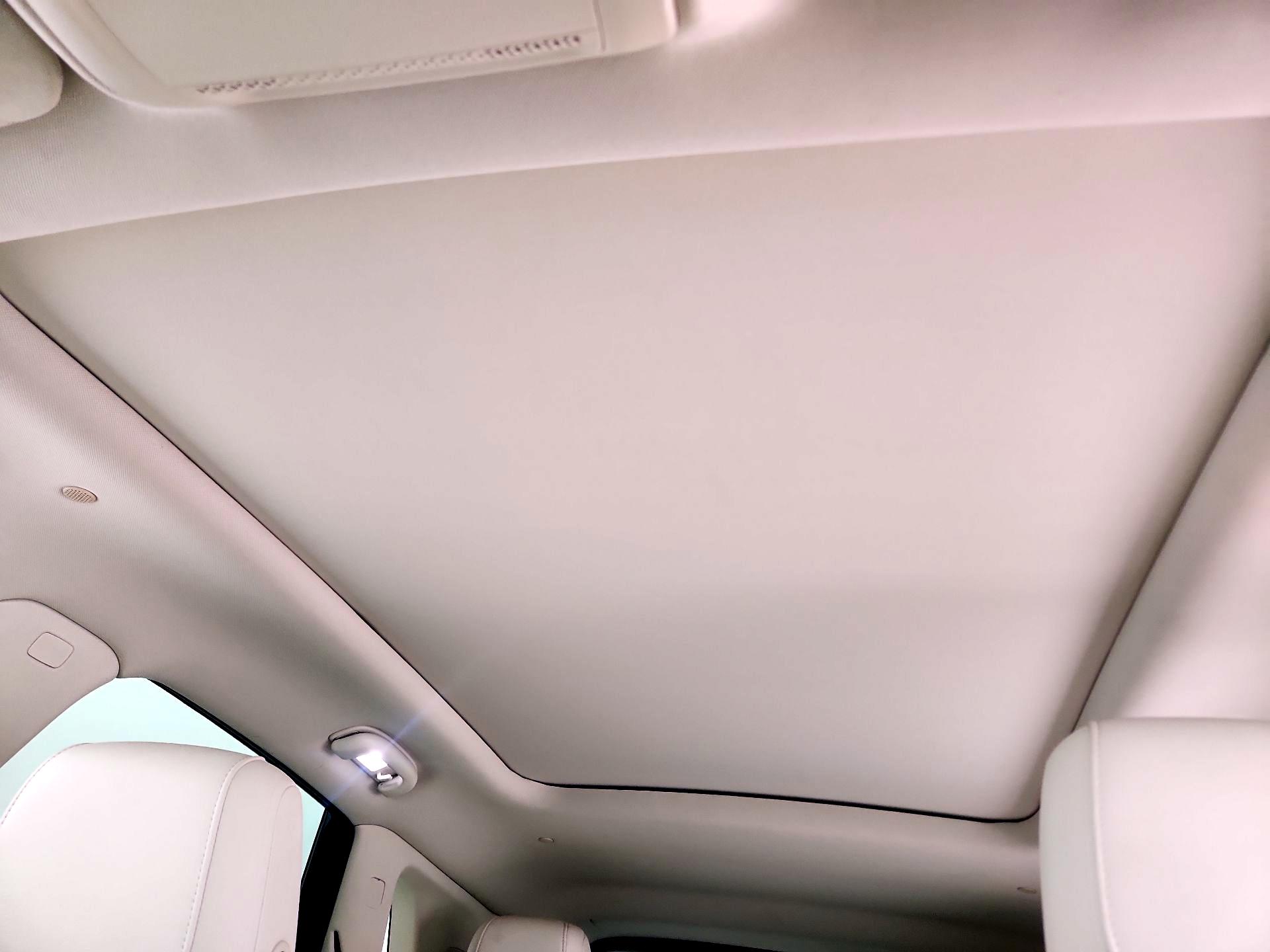 Thumbnail: 2021 Cadillac XT5 - 19