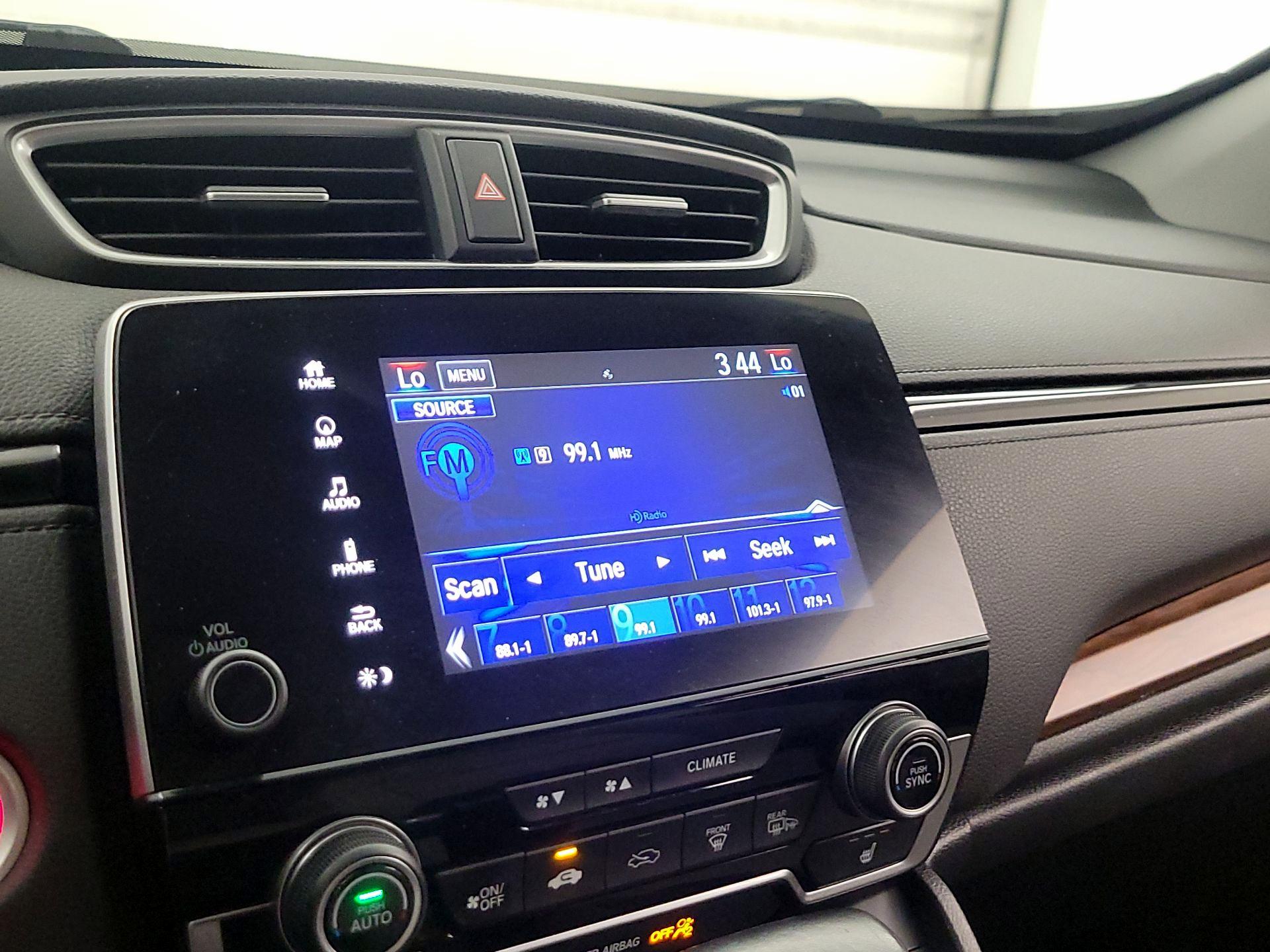 Thumbnail: 2017 Honda CR-V - 16