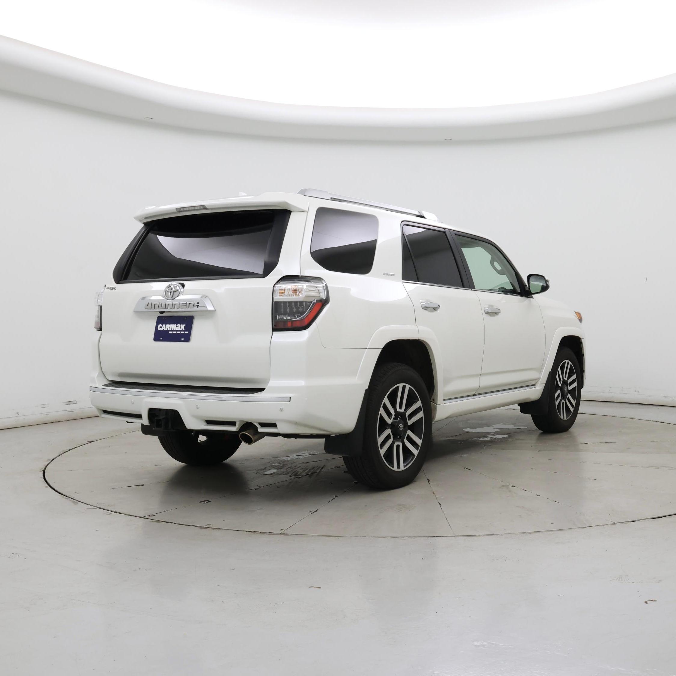 Thumbnail: 2023 Toyota 4Runner - 8