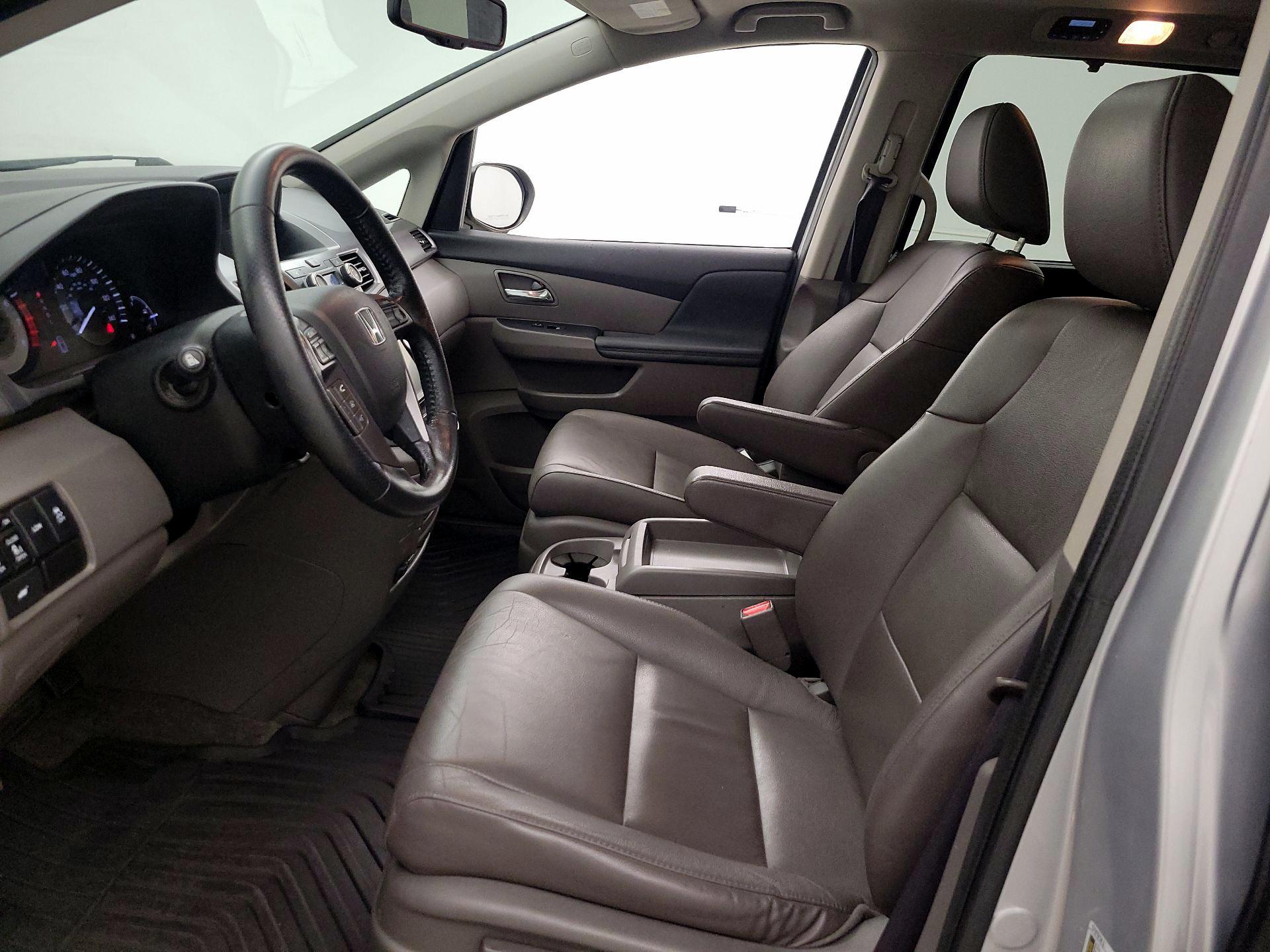 Thumbnail: 2014 Honda Odyssey - 11