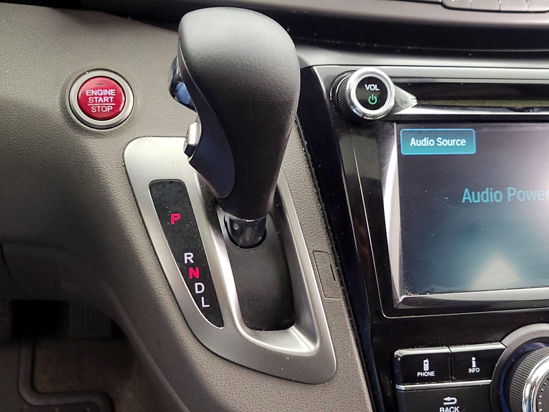 Thumbnail: 2014 Honda Odyssey - 17